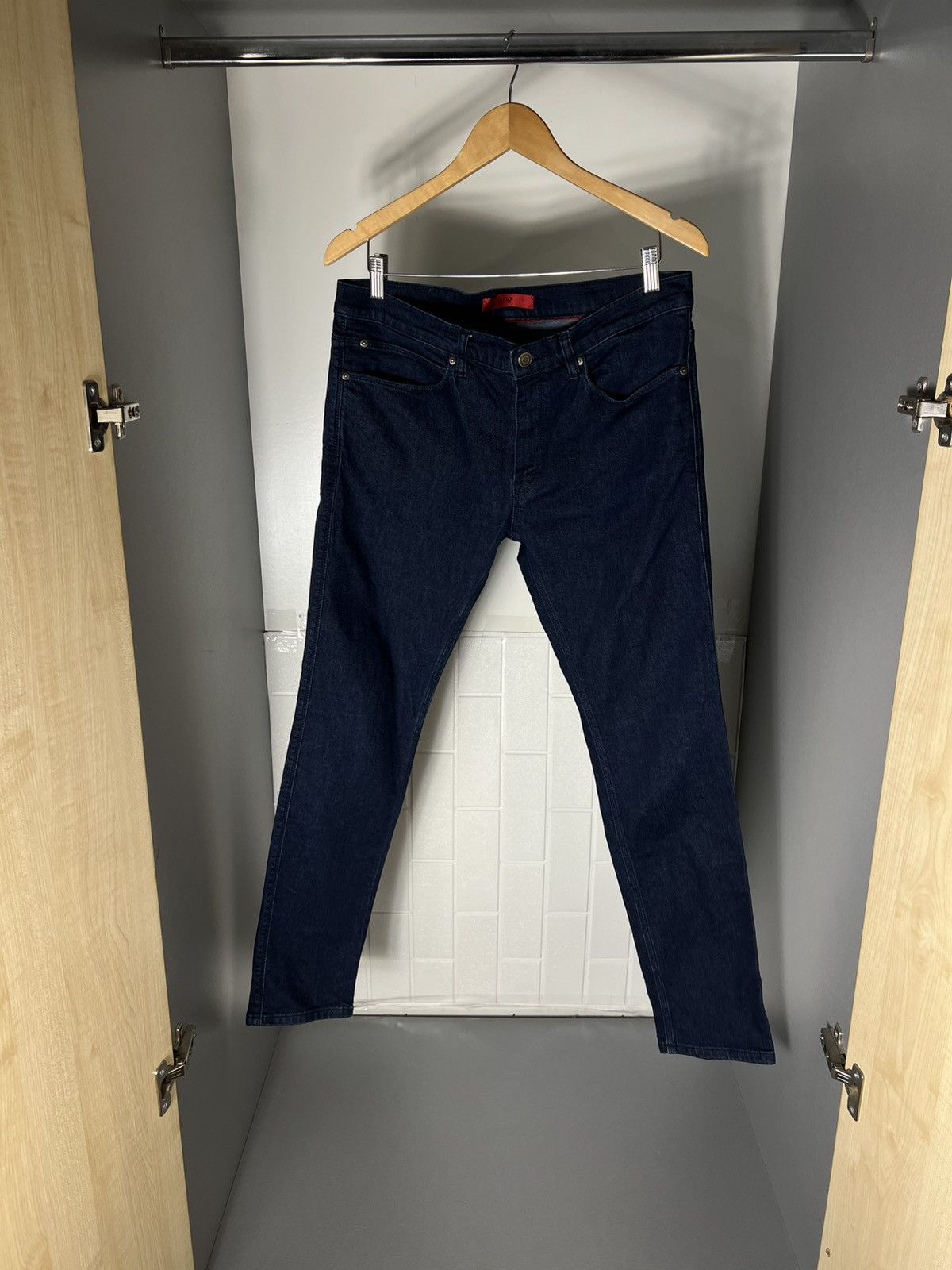 Hugo Boss HUGO BOSS CLASSIC DENIM CASUAL JEANS SKINNY SPECIAL LOOK Y2K Size US 34 / EU 50 - 8 Thumbnail