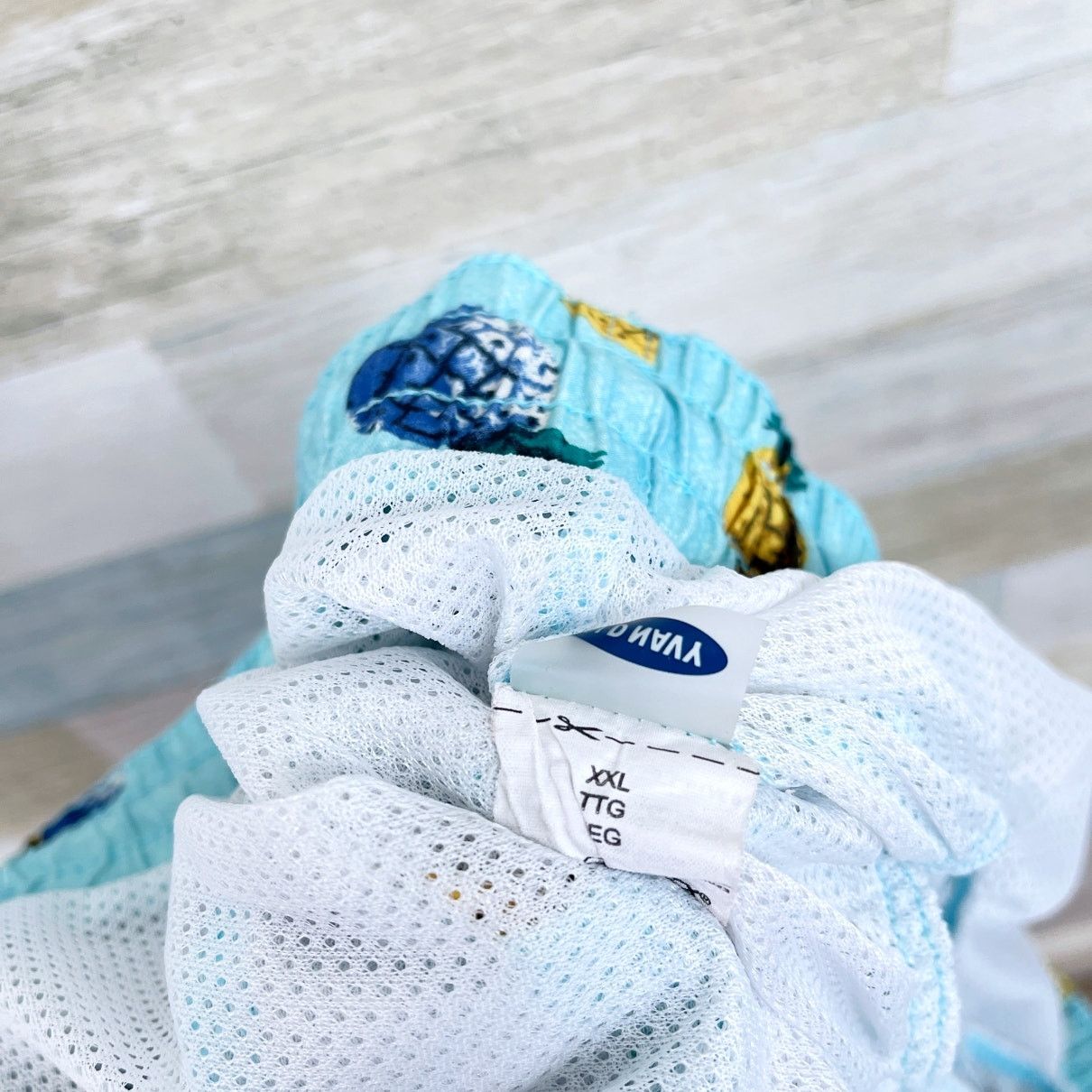 Old Navy Old Navy Pineapple Print Cargo Swim Trunks Blue 8" Mens XXL Size US 44 / EU 60 - 5 Thumbnail