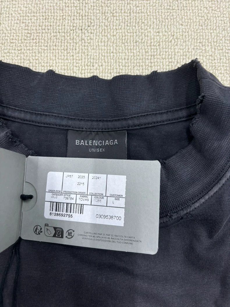 Balenciaga Balenciaga T-Shirt with short sleeves made of tape Size US L / EU 52-54 / 3 - 5 Thumbnail