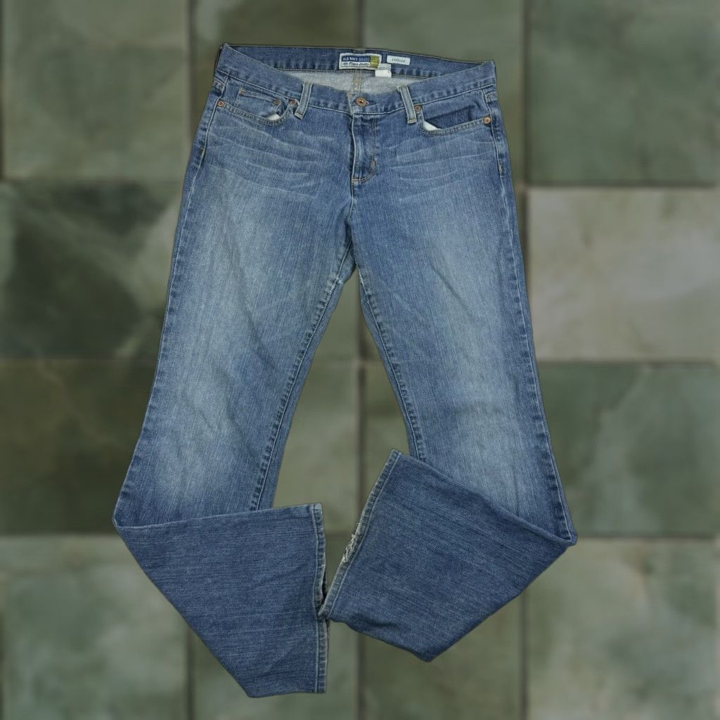 Old Navy VINTAGE Old Navy Flare Jeans Womens 10 Regular Stretch Grunge Punk Skater Blue 31 Inseam 32 In Waist 10 Regular Jeans Womens Mens? Size 32" / US 10 / IT 46 - 1 Thumbnail