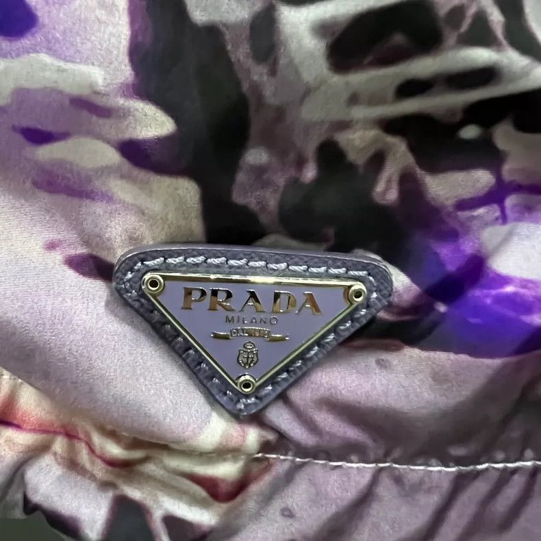 Prada Prada Beach character printed jacket 2502-Nextarrow Size US XXS / EU 40 - 2 Thumbnail