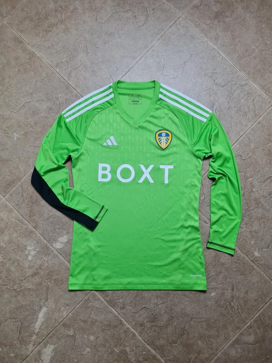 Adidas Leeds United Goalkeeper Adidas Long Sleeve Jersey & Shorts Size US S / EU 44-46 / 1 - 14 Thumbnail