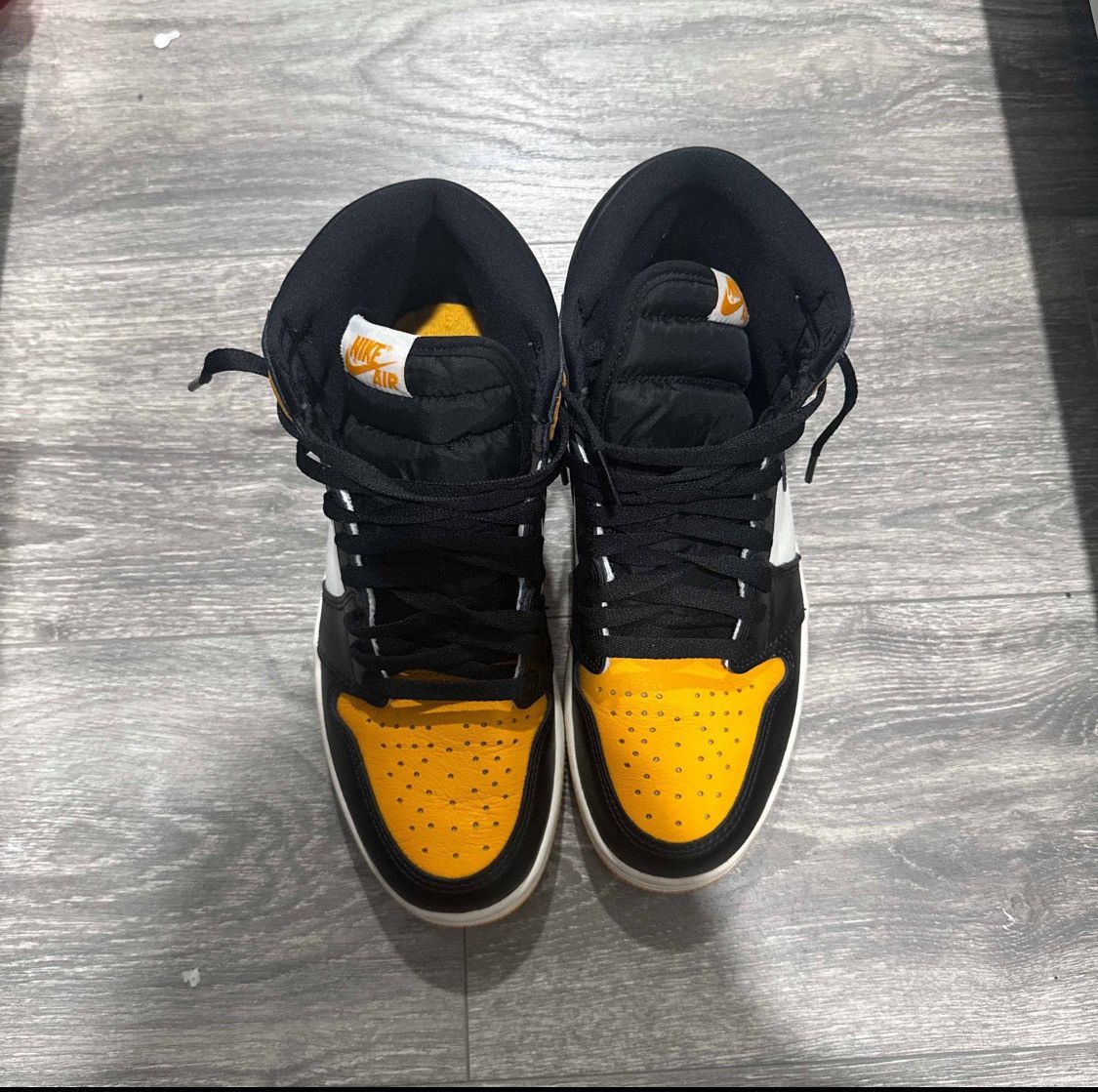 Jordan Brand Air jordan 1 Retro high OG yellow toe Size US 8.5 / EU 41-42 - 3 Thumbnail