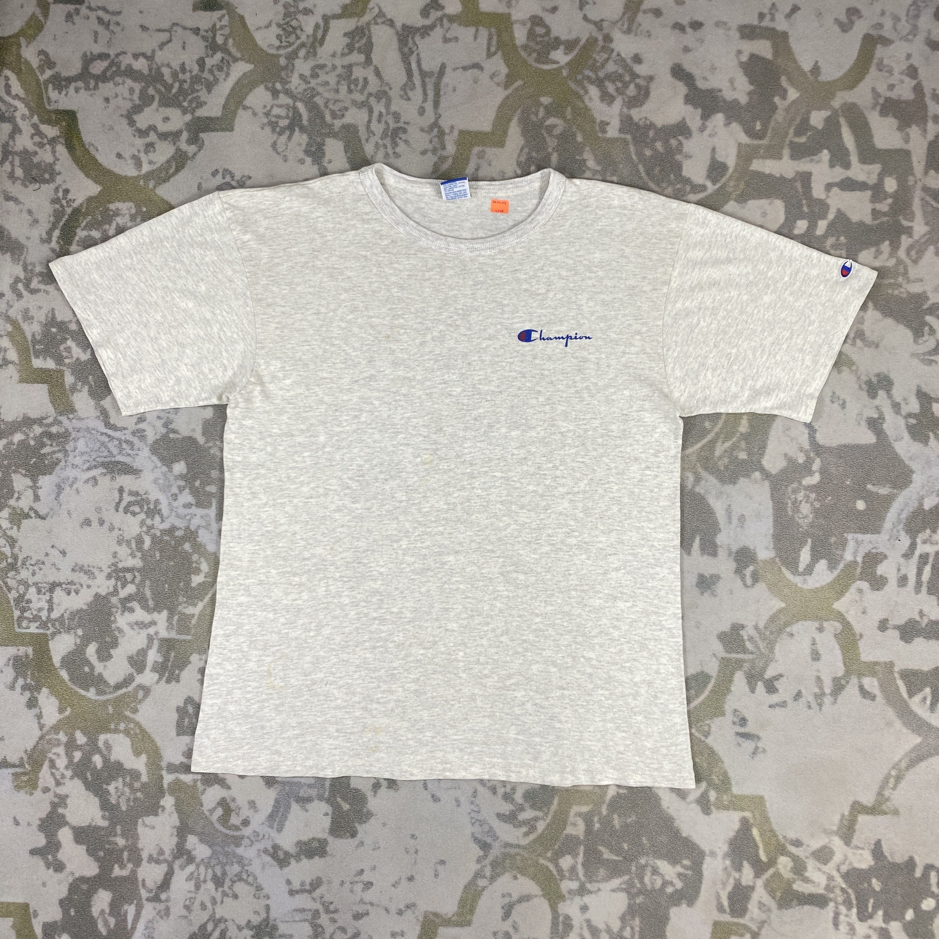 Champion Vintage Champion T-Shirt - L038 Size US L / EU 52-54 / 3 - 1 Thumbnail