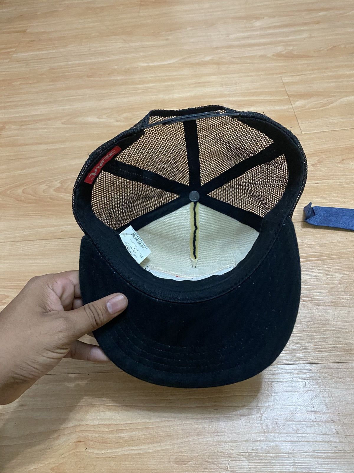 Xlarge Vintage Xgirl logo box trucker cap unisex freesize very rare Size ONE SIZE - 4 Thumbnail