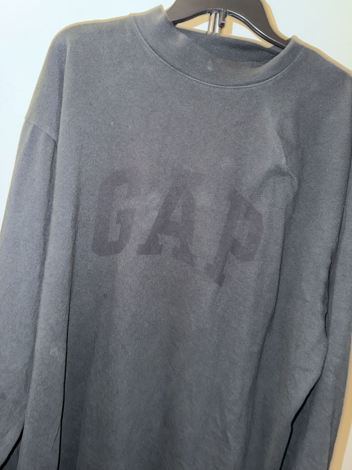 Balenciaga × Gap × Yeezy Yeezy x Gap longsleeve shirt Size US M / EU 48-50 / 2 - 3 Thumbnail
