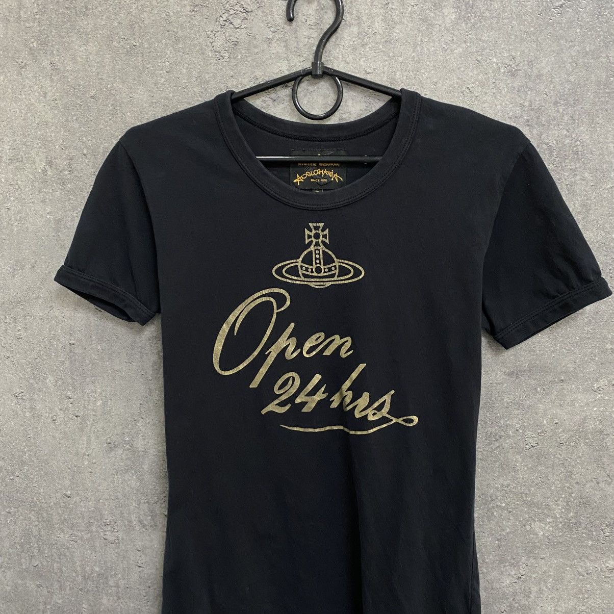 Vivienne Westwood Vivienne Westwood T-Shirt Big Logo Rare Retro Hype Y2K Size US XS / EU 42 / 0 - 4 Thumbnail
