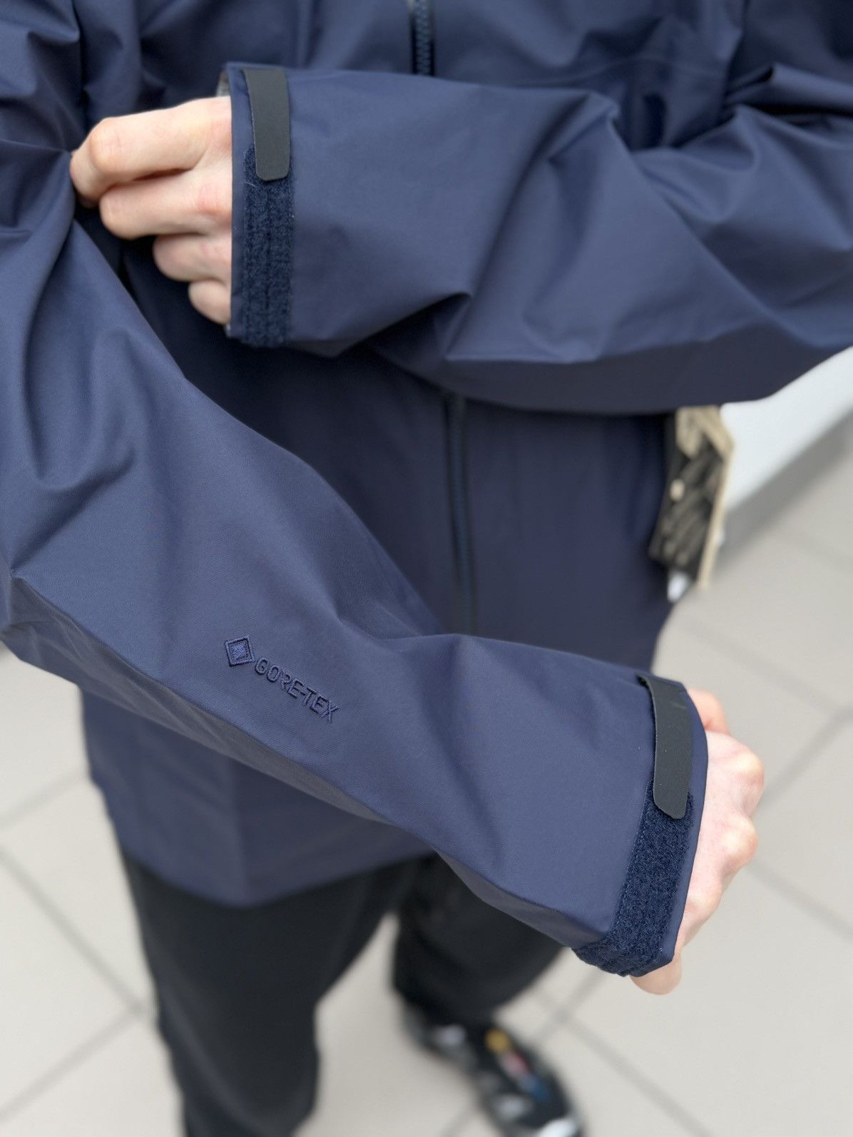 Arc'teryx Arcteryx Jacket Dark Blue / Black Size XL New 100% Authentic Size US XL / EU 56 / 4 - 8 Thumbnail