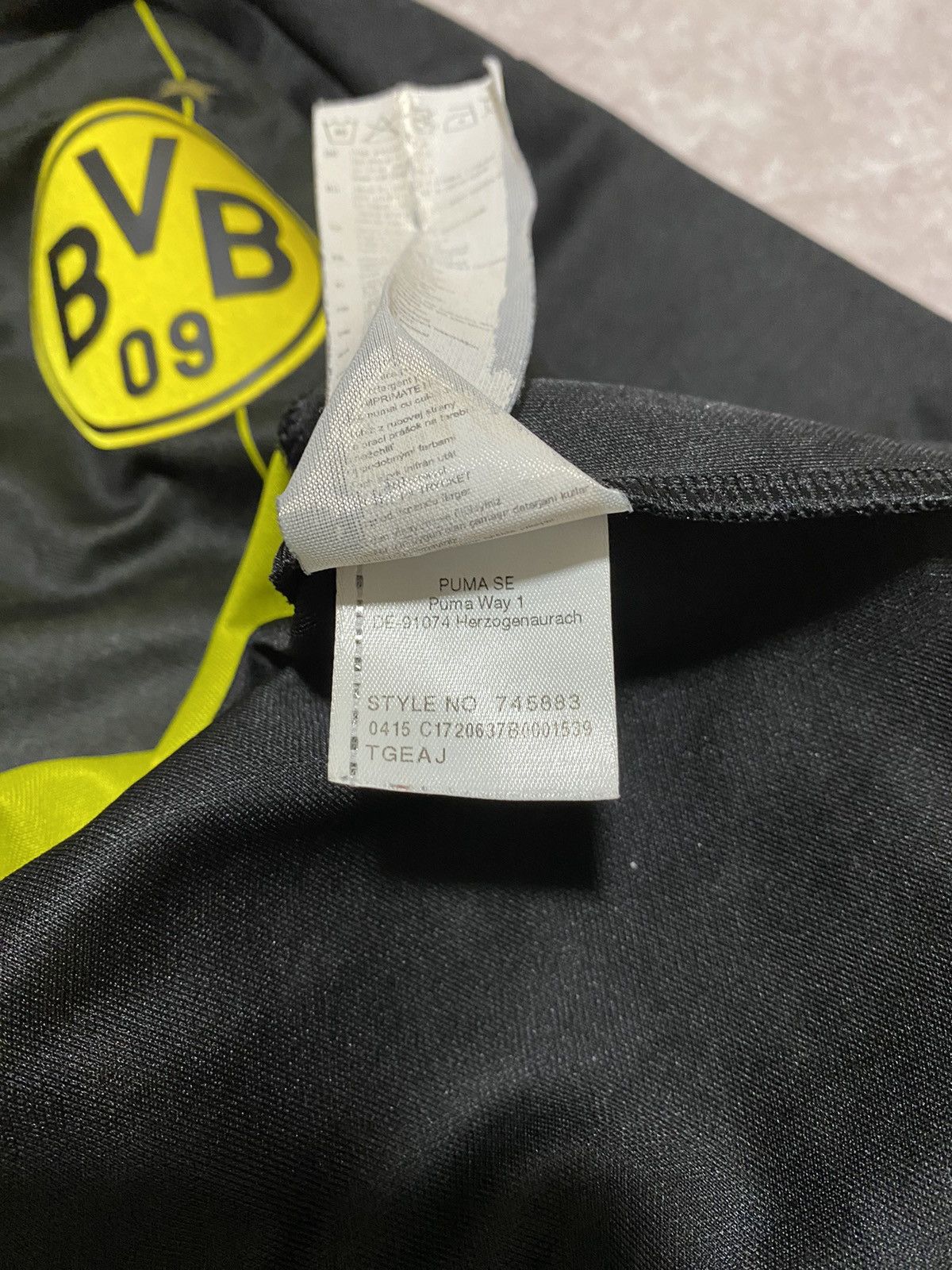 Puma Puma BVB Borussia Dortmund 15-16 Away Soccer Football Jersey Size US S / EU 44-46 / 1 - 16 Thumbnail