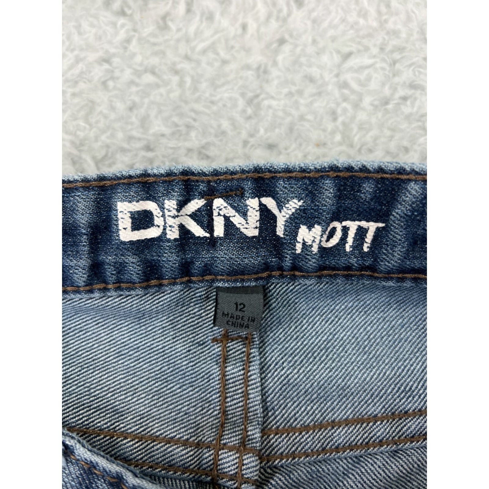 DKNY DKNY Women's Jeans Pants Size 12 Blue Denim Mid Rise 5-Pocket Straight Fit Cotton Blend Size 34" / US 12 / IT 48 - 3 Thumbnail