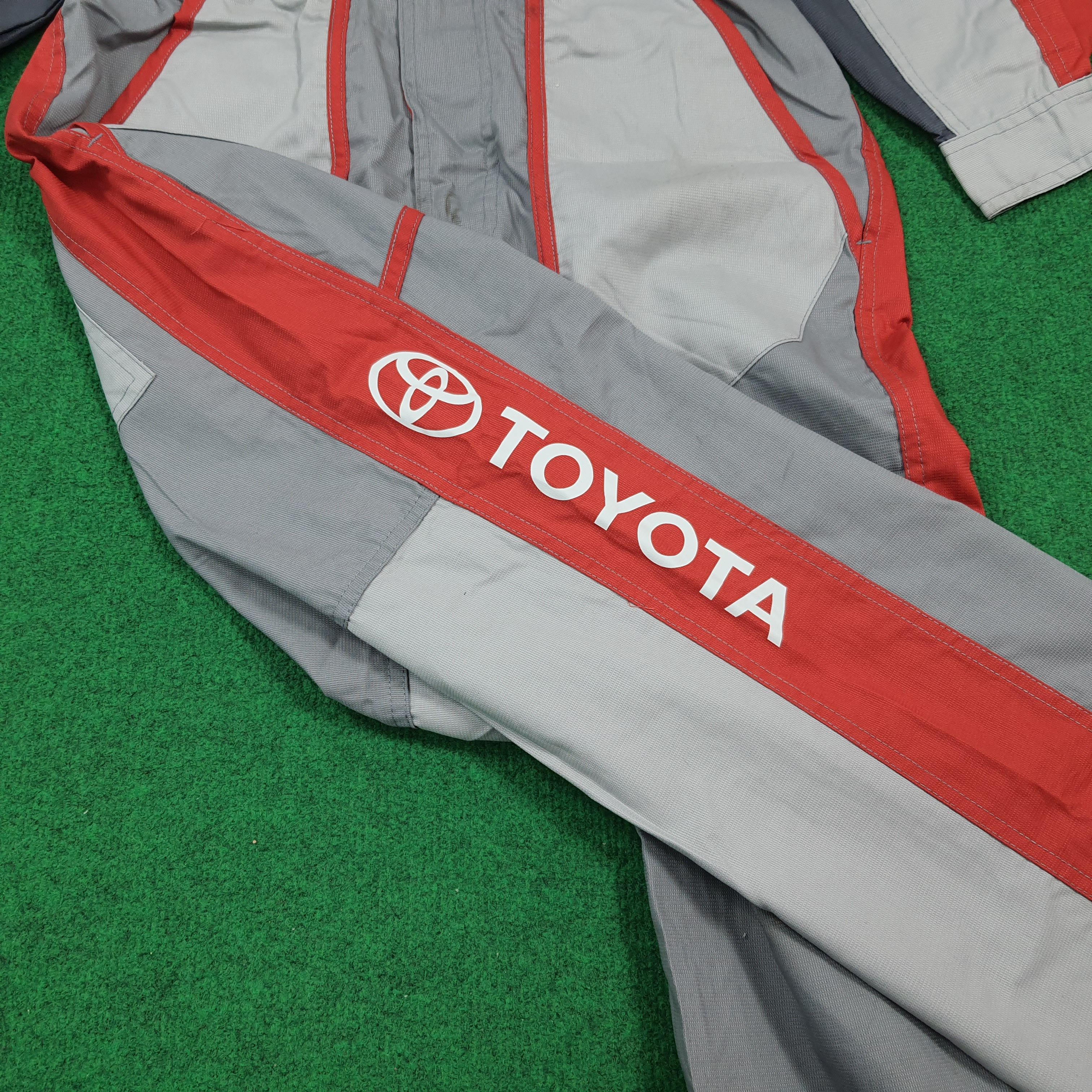 Japanese Brand Vintage Toyota Tecno Mobility Kanagawa Work Coverall C300N13 Size US S / EU 44-46 / 1 - 6 Thumbnail