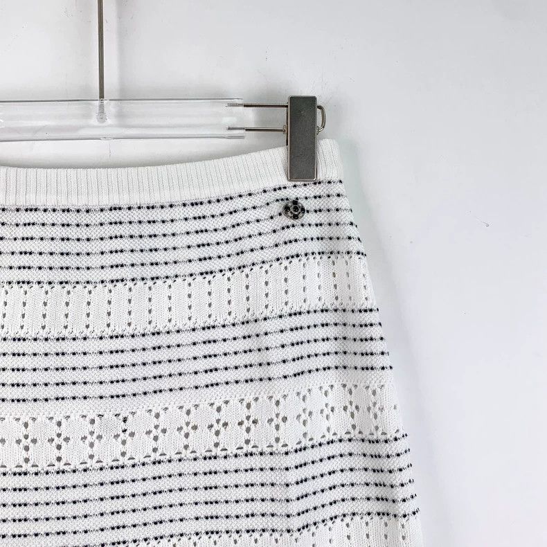 Chanel Chanel Color-blocked hollow striped cotton casual knitted Size 24" / US 00 / IT 34 - 3 Thumbnail