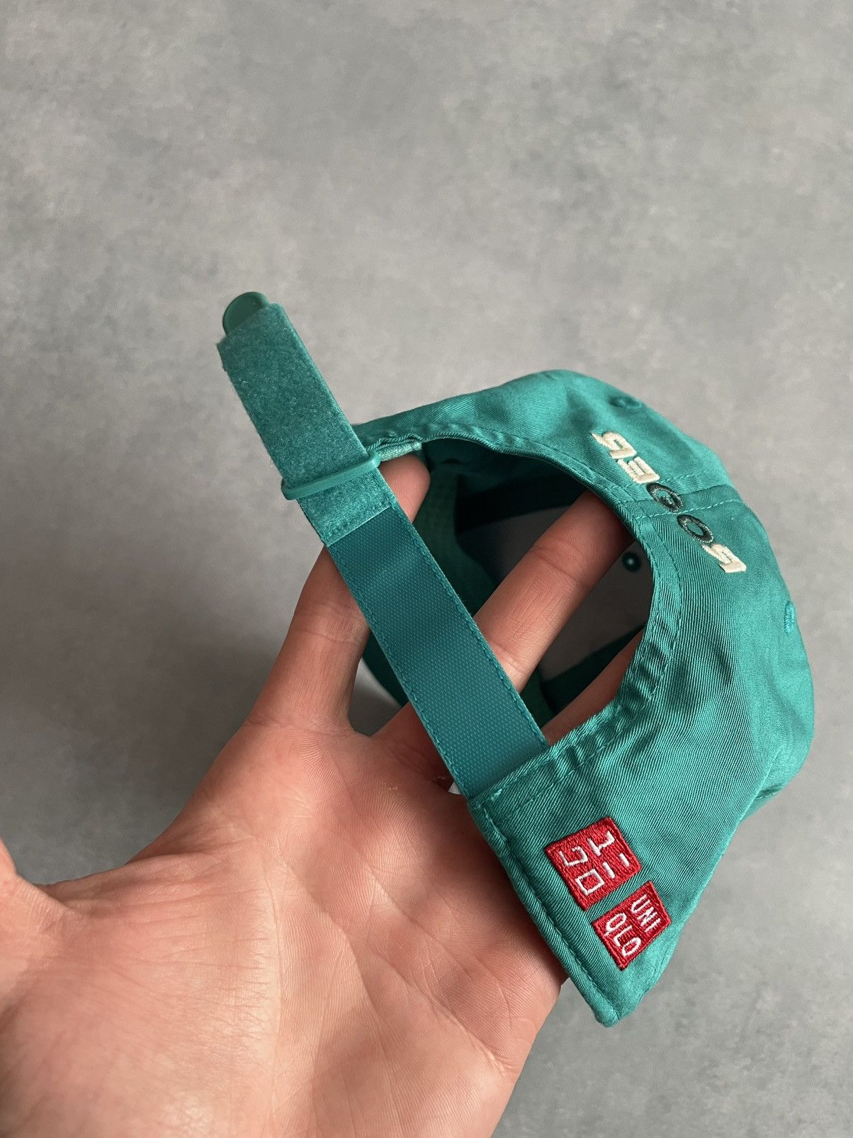 Uniqlo Roger Federer X Uniqlo Embroidered Logo OS Size ONE SIZE - 6 Thumbnail
