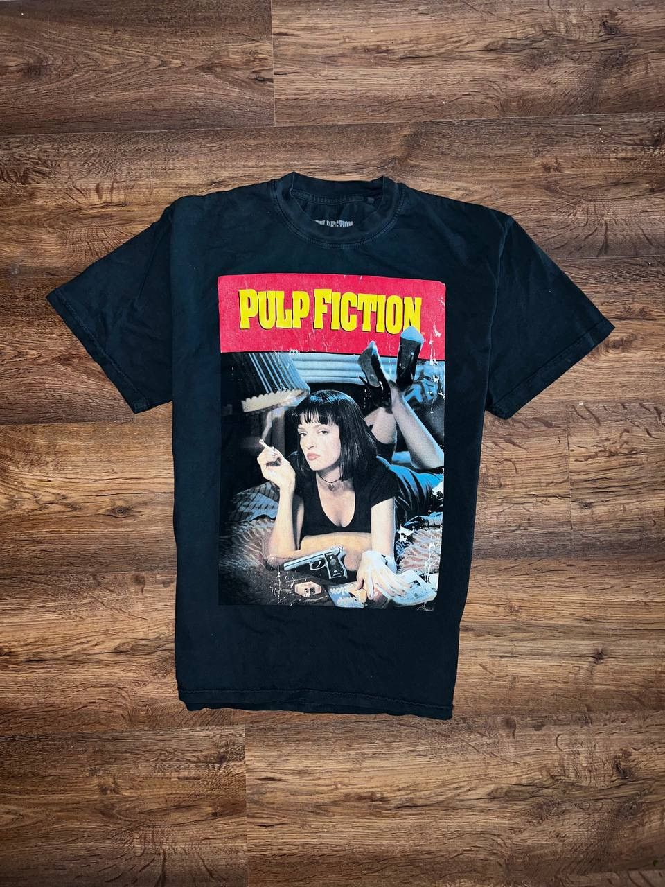 Vintage Vintage 1994 Pulp Fiction × Winterland Productions T-shirt Size US S / EU 44-46 / 1 - 1 Thumbnail