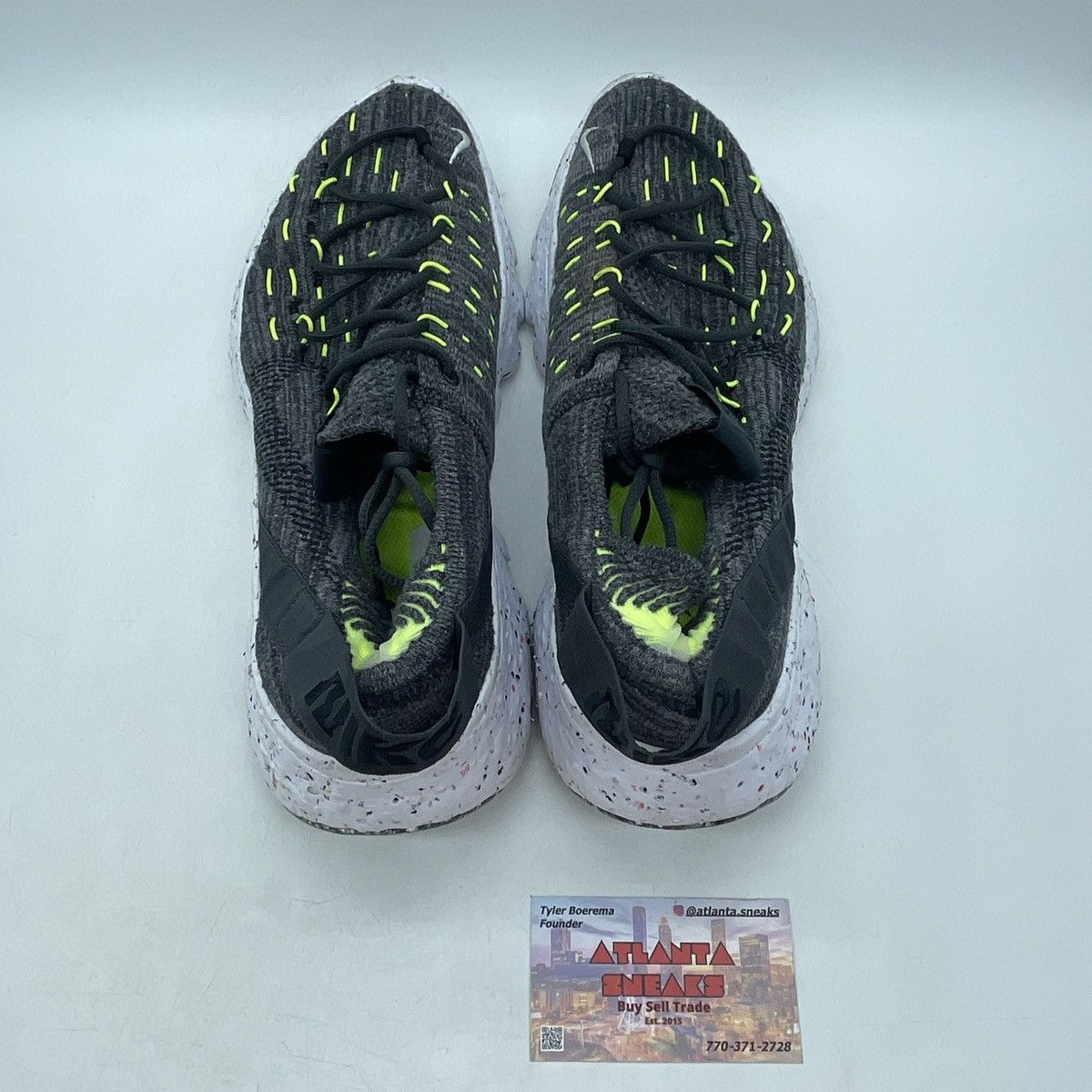 Nike Space hippie black volt Size US 9.5 / EU 42-43 - 6 Thumbnail