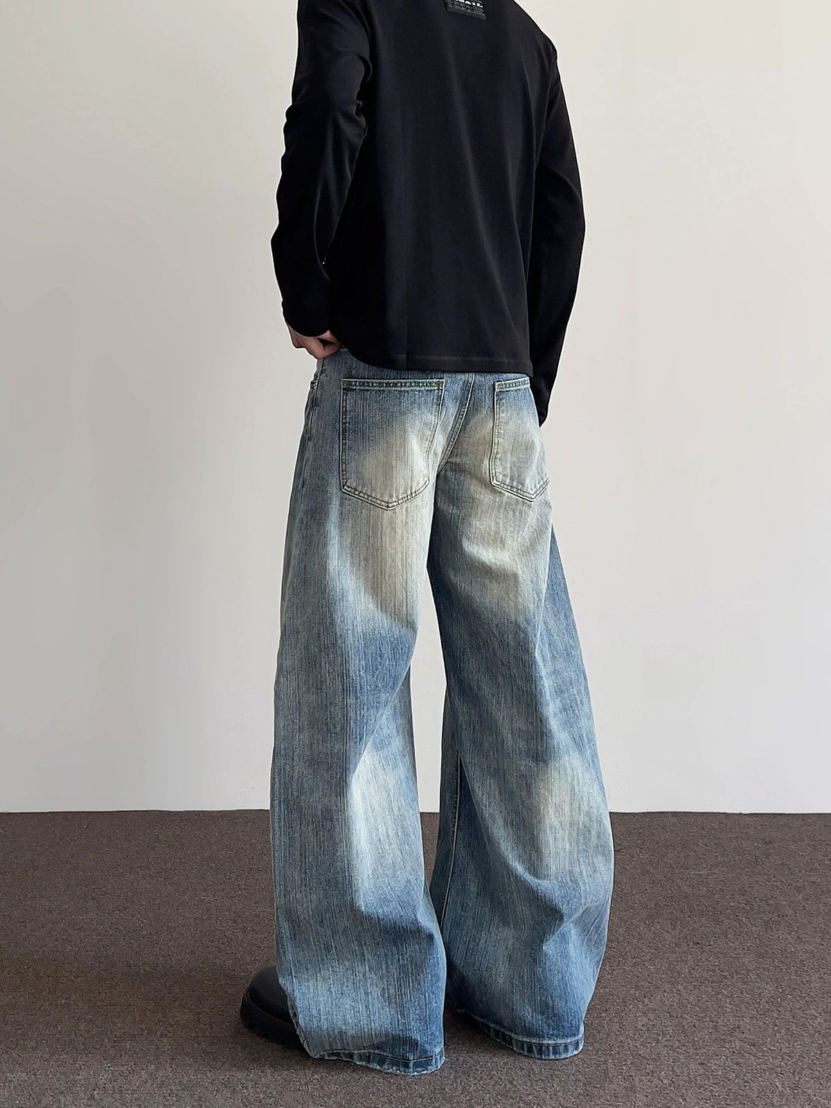 Vintage Men's High-Street Slub-Texture Washed Curved-Leg Jeans Size US 32 / EU 48 - 5 Thumbnail