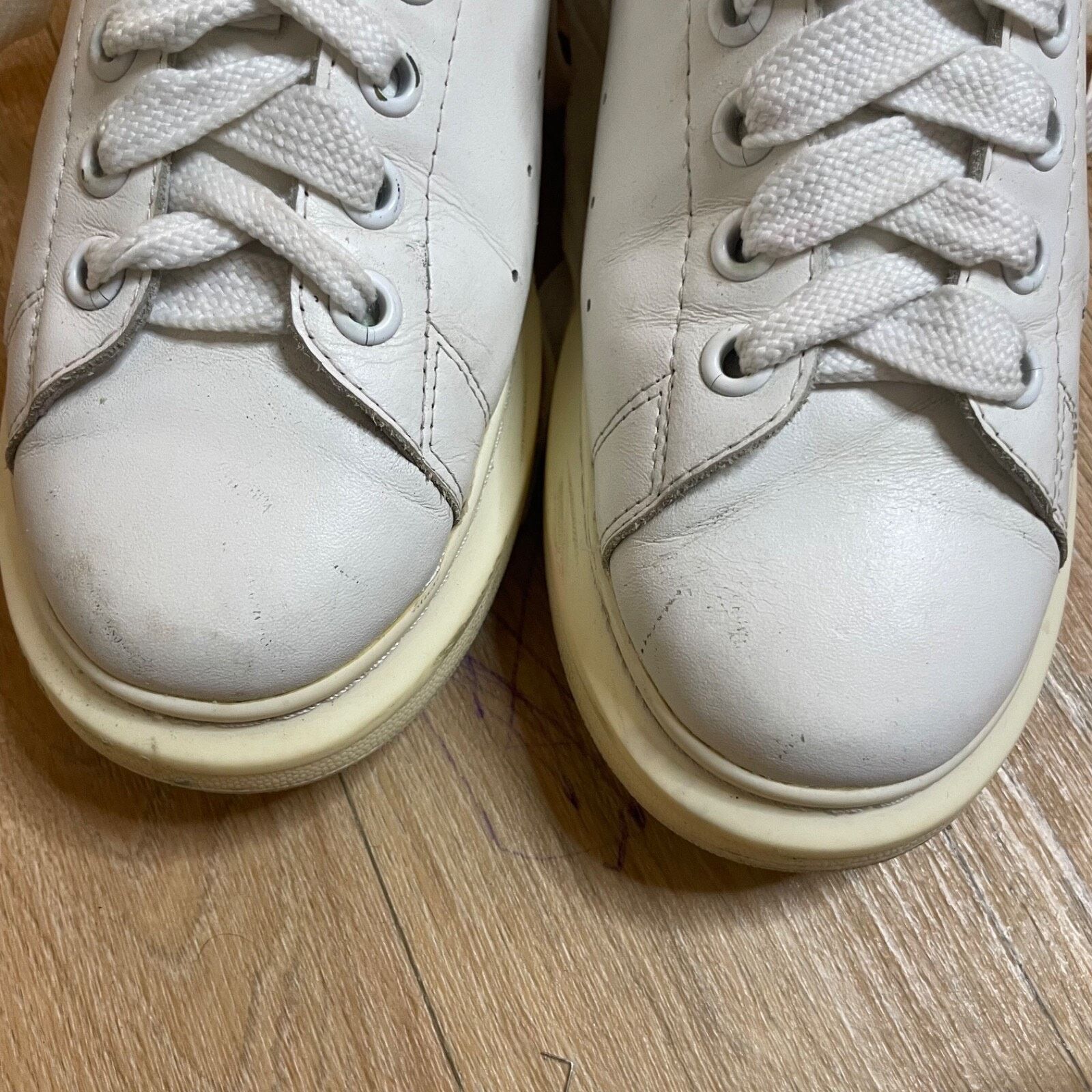 Alexander McQueen Alexander Mcqueen Oversized sneakers Leather LOW top White Size US 8 / EU 41 - 4 Thumbnail