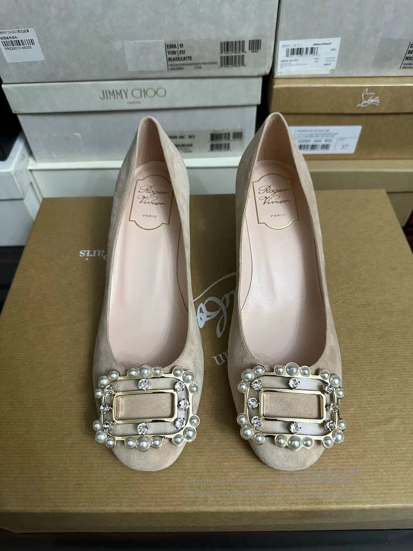 Roger Vivier Roger Vivier Pearl Buckle Block Heel Shoes. Size US 7 / IT 37 - 1 Thumbnail