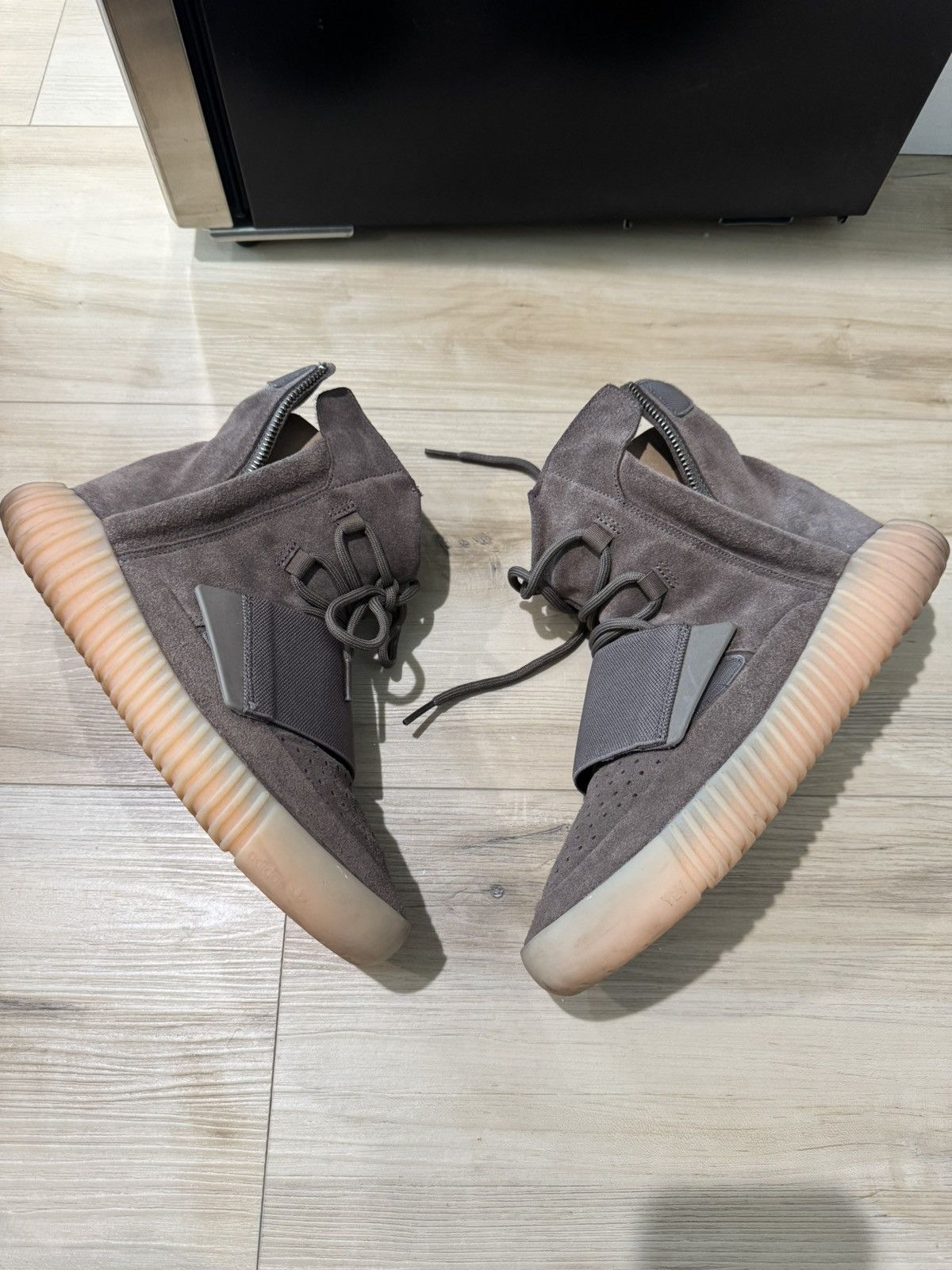 Yeezy Boost 750 “chocolate”