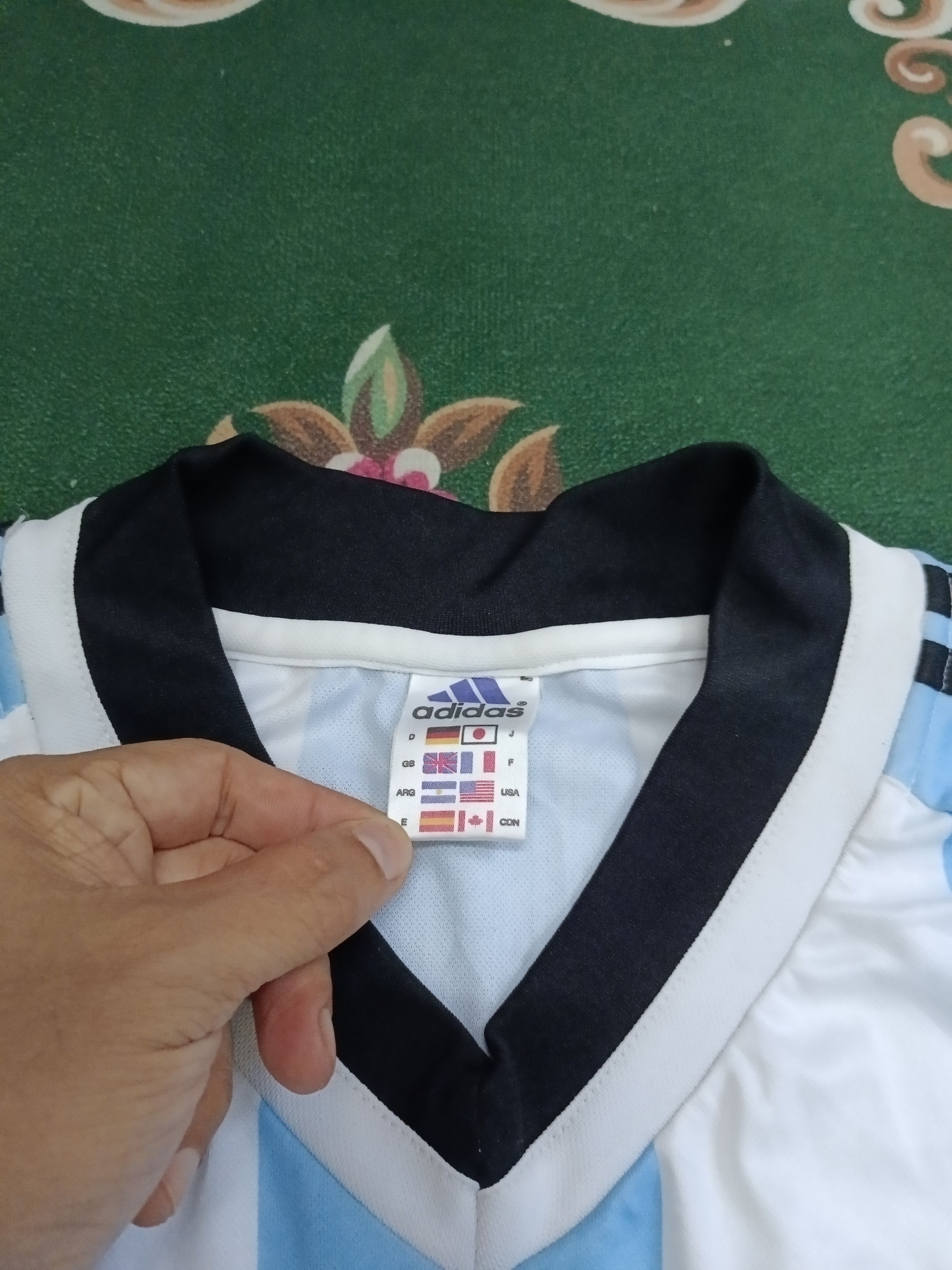 Adidas × Vintage VINTAGE Y2K ARGENTINA JERSEY Size US L / EU 52-54 / 3 - 6 Thumbnail