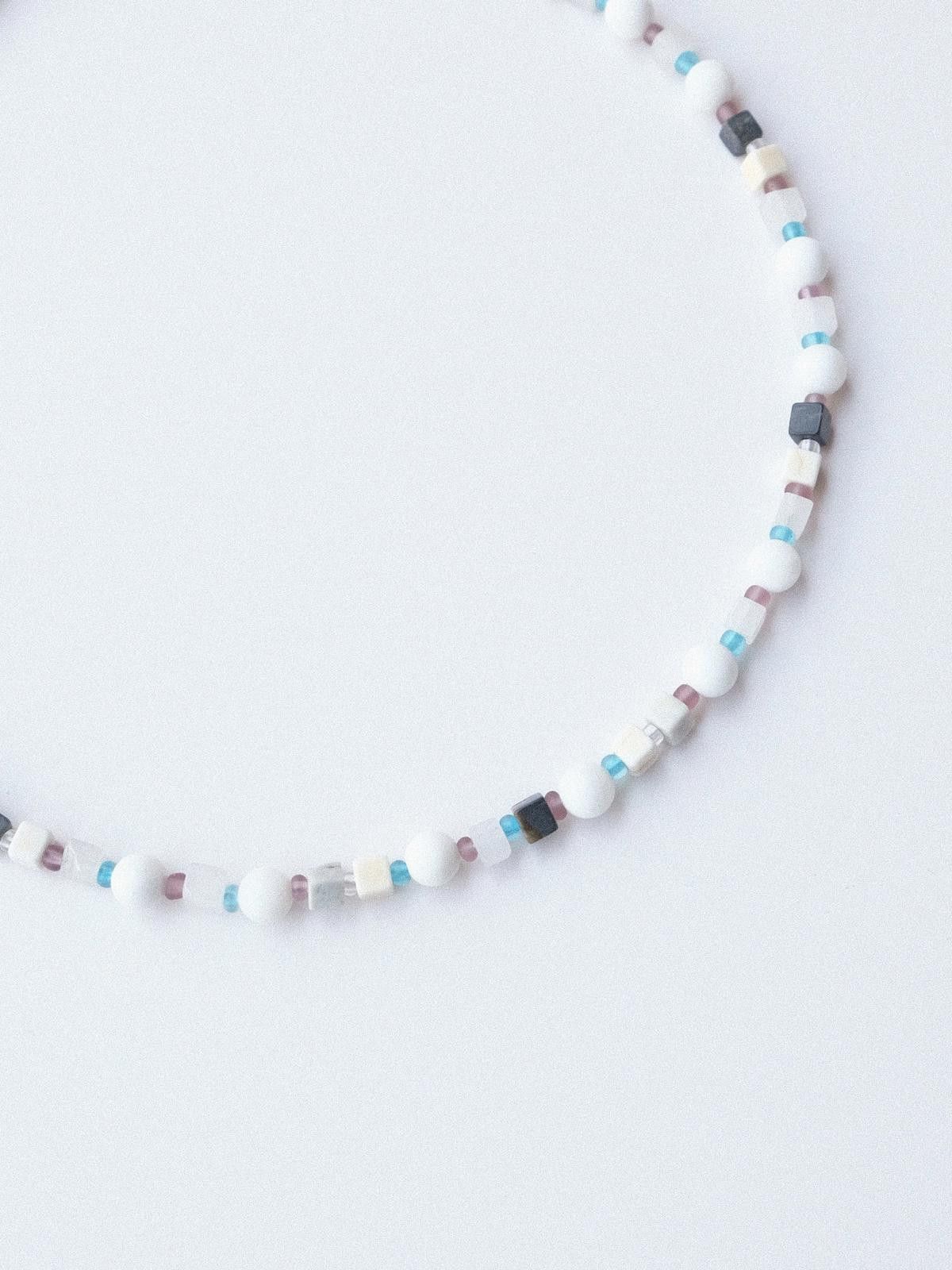 Handmade Handmade Natural Shell Pearls Beaded Necklace 16.1in Size ONE SIZE - 2 Thumbnail