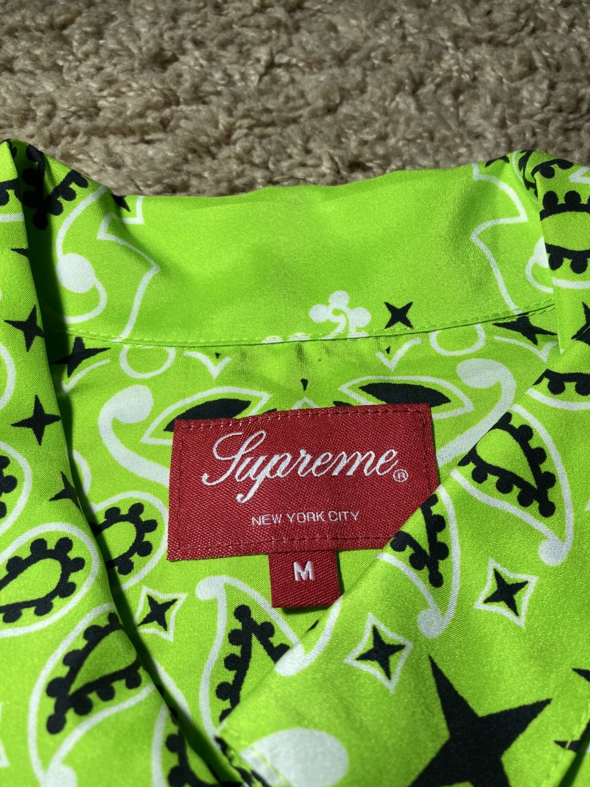 Supreme SS21 Supreme Silk Green Bandana Button Up Shirt Pattern 2021 Size US M / EU 48-50 / 2 - 3 Thumbnail