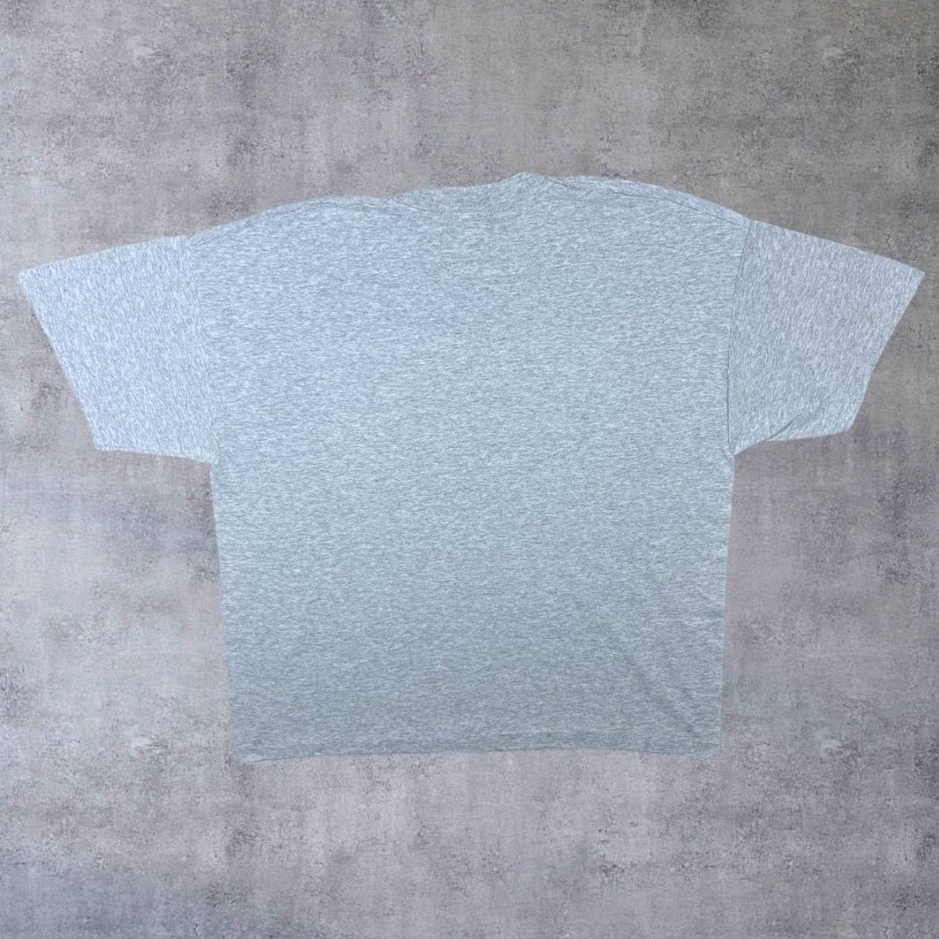 Vintage VINTAGE Screen Stars T-Shirt Wolf Graphic Print Grey XXL Mens Shirt Short Sleeve 1990s - 1999s Size US XXL / EU 58 / 5 - 2 Thumbnail