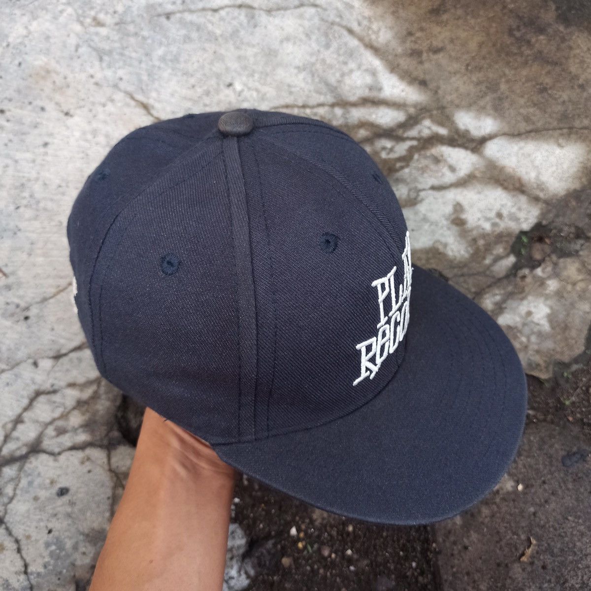 Quintin Co. × Stussy 🔥🔥 Rare. Stussy x Quintin Co. “Play record” Snapback Size ONE SIZE - 9 Thumbnail