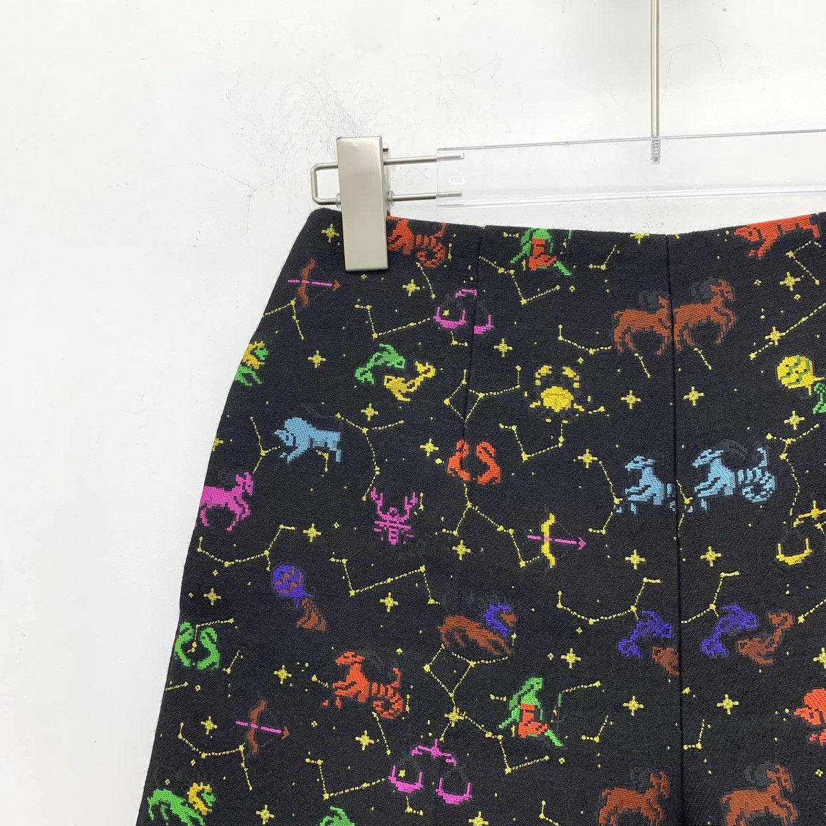 Dior Dior Black Full-Print Constellation Pattern Shorts K26WX Size 26" / US 2 / IT 38 - 3 Thumbnail