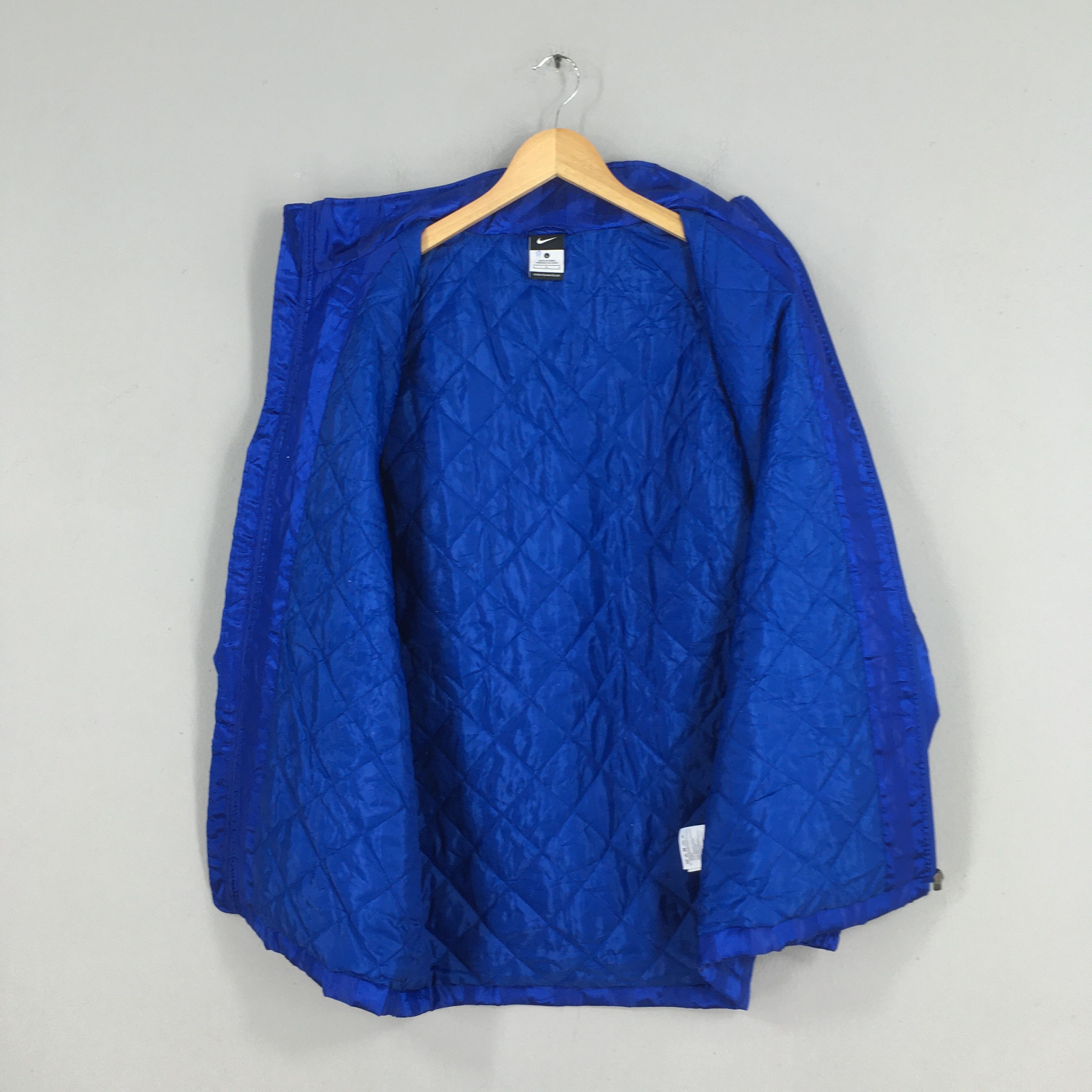 Nike Vintage 90's Nike Windbreaker Blue Hoodie Jacket Large Size US L / EU 52-54 / 3 - 5 Thumbnail