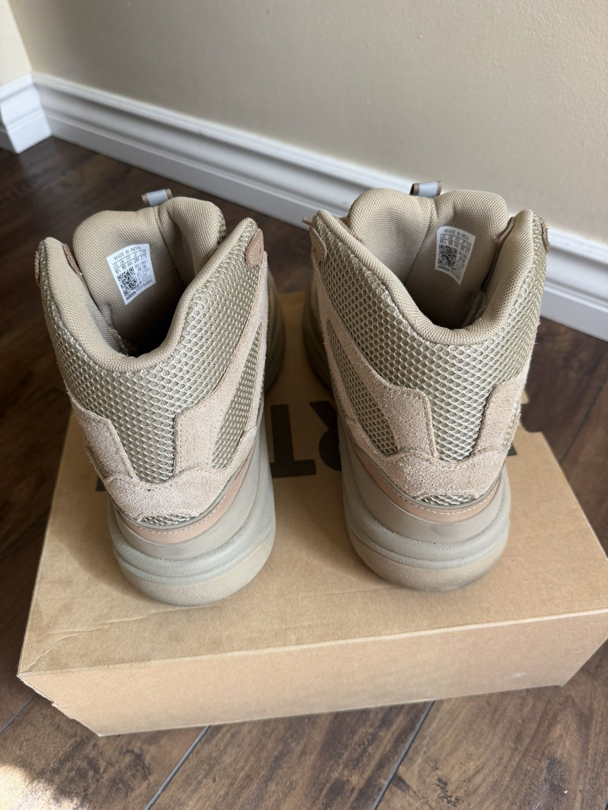 Yeezy Yeezy Desert Boots Size US 10.5 / EU 43-44 - 3 Thumbnail