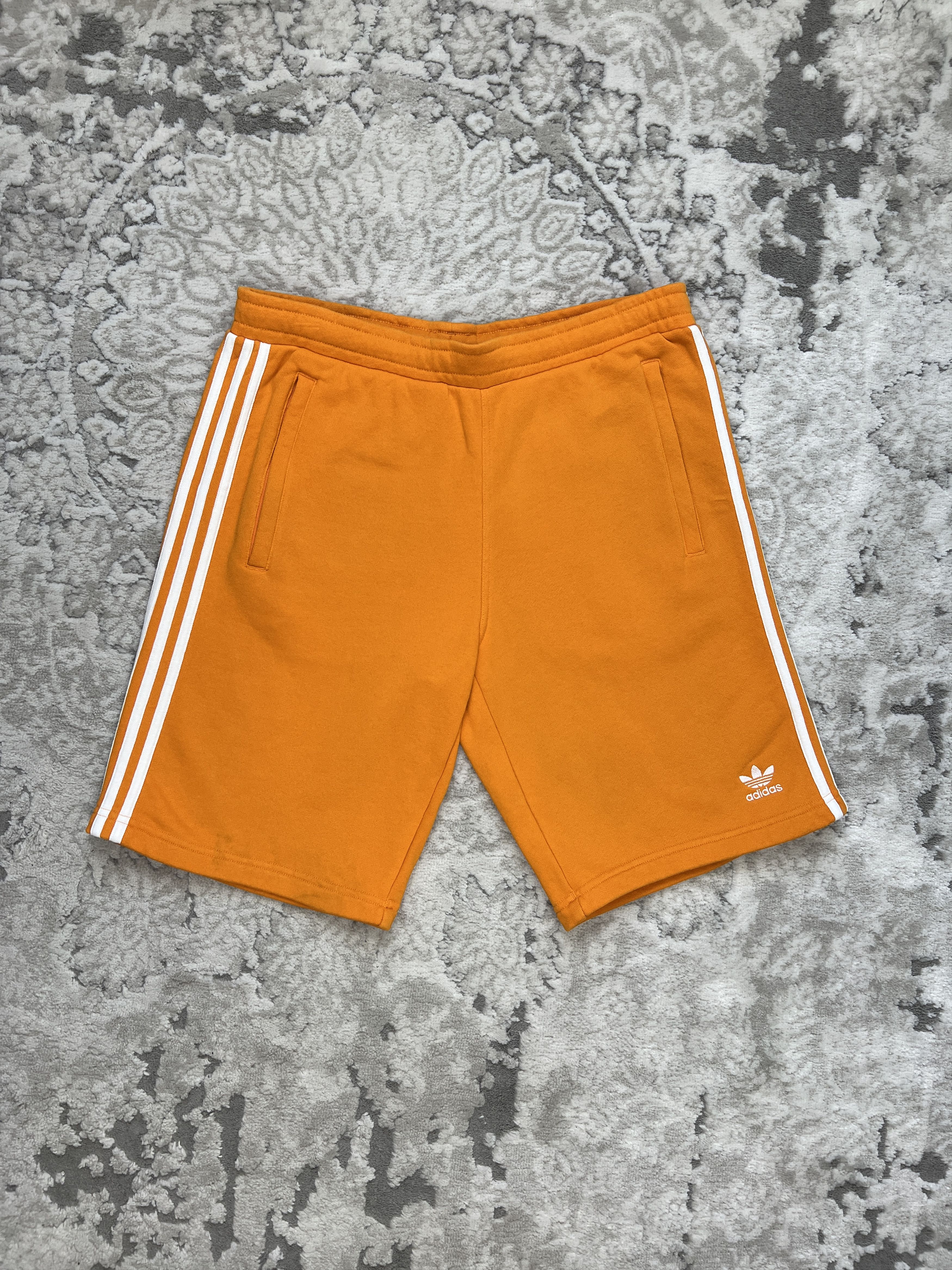 Adidas Adidas Originals Trefoil Shorts Bright Orange M Size US 32 / EU 48 - 1 Thumbnail