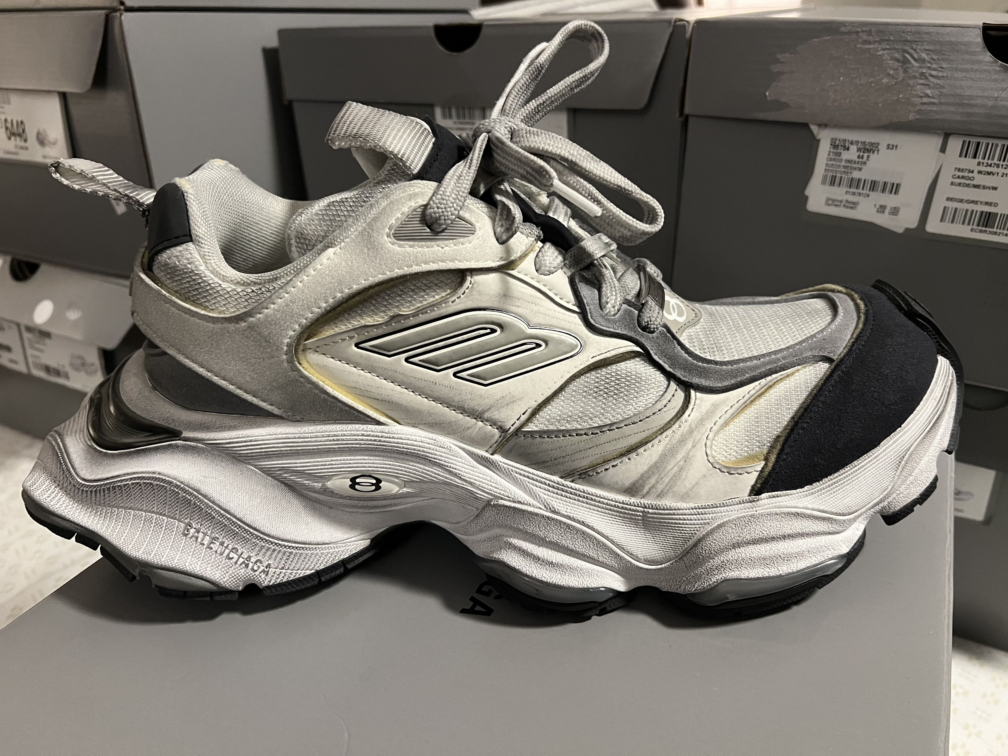 Balenciaga Balenciaga Cargo Sneakers - Grey/White/Neutral Size US 11 / EU 44 - 2 Thumbnail