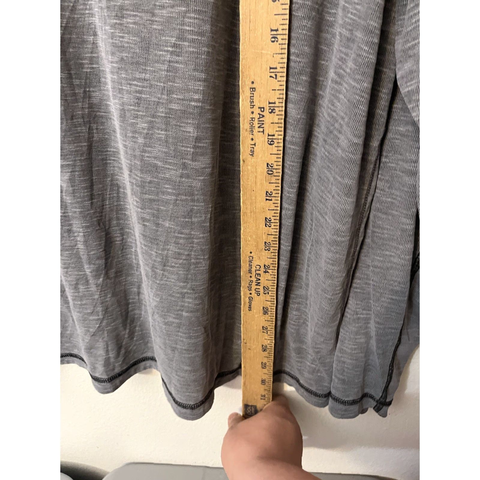 Tommy Bahama Tommy Bahama Mens XL Gray Long Sleeve Thermal Shirt Crew Neck Knit Base Layer T-Shirt Size US XL / EU 56 / 4 - 4 Thumbnail