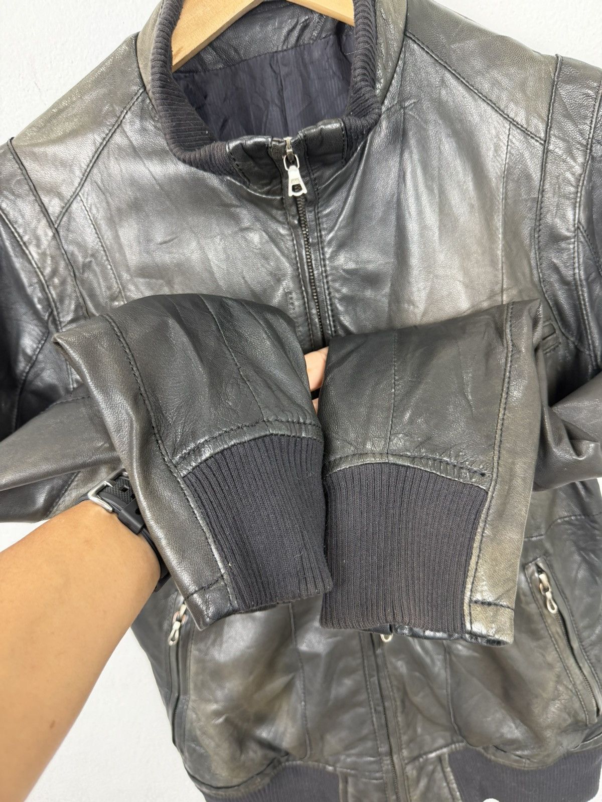 5351 POUR LES HOMMES 5351 Pour Les Hommes Goatskin Leather Bomber Jacket Size US S / EU 44-46 / 1 - 15 Thumbnail