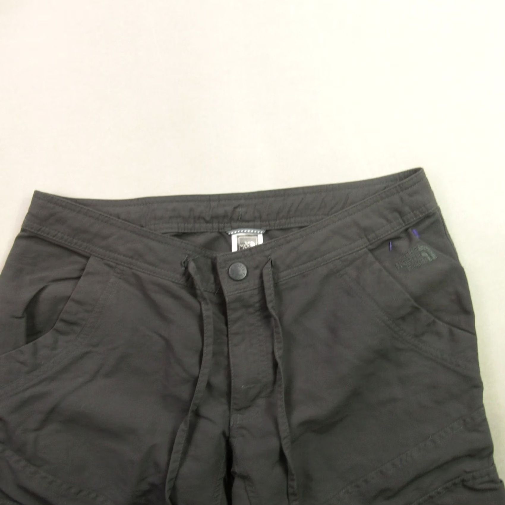 The North Face The North Face Pants Womens 8 Straight Leg Long Casual Lightweight Capri Gray Size 30" / US 8 / IT 44 - 2 Thumbnail