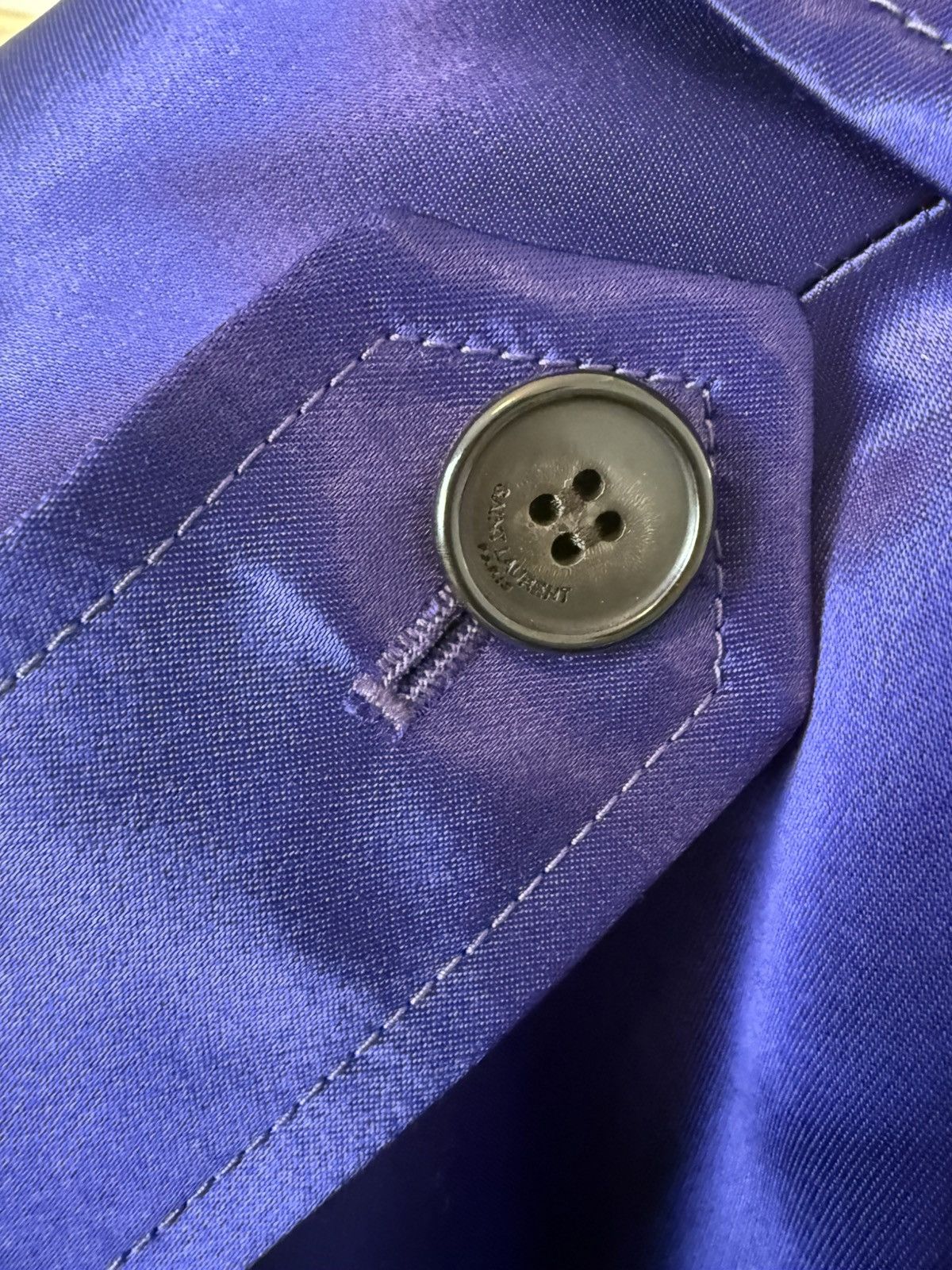 Saint Laurent Paris SS22' Saint Laurent Satin Purple Overcoat Size US M / EU 48-50 / 2 - 10 Thumbnail