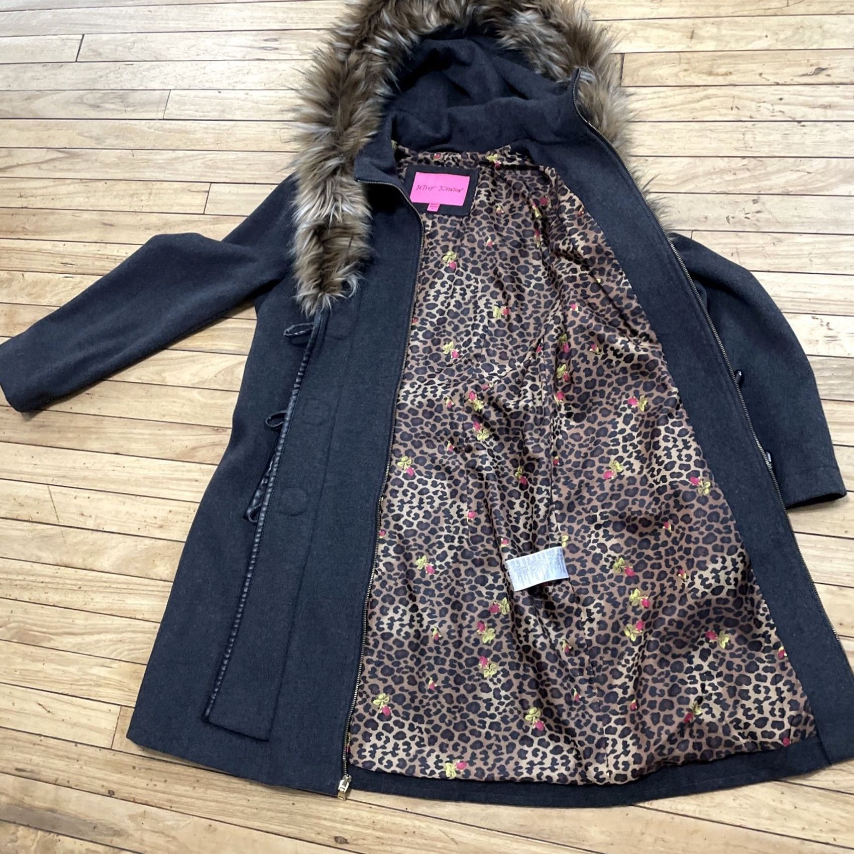 Betsey Johnson Betsey Johnson Designer Wool Coat Women L Black FauxFur Oversize Hood Toggle Y2k Coat Women L Black Oversized Hooded Wool Coat Size L / US 10 / IT 46 - 5 Thumbnail