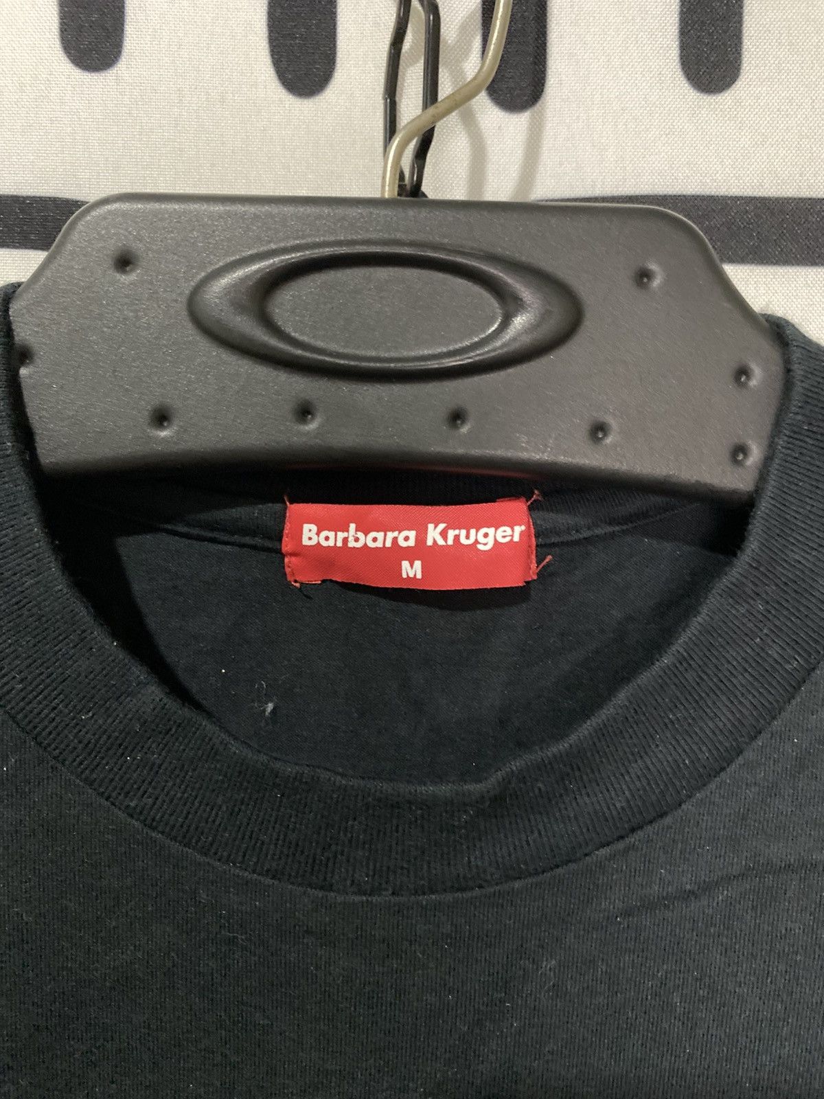 Barbara Kruger Vintage Barbara Kruger Tshirt Size US M / EU 48-50 / 2 - 4 Thumbnail