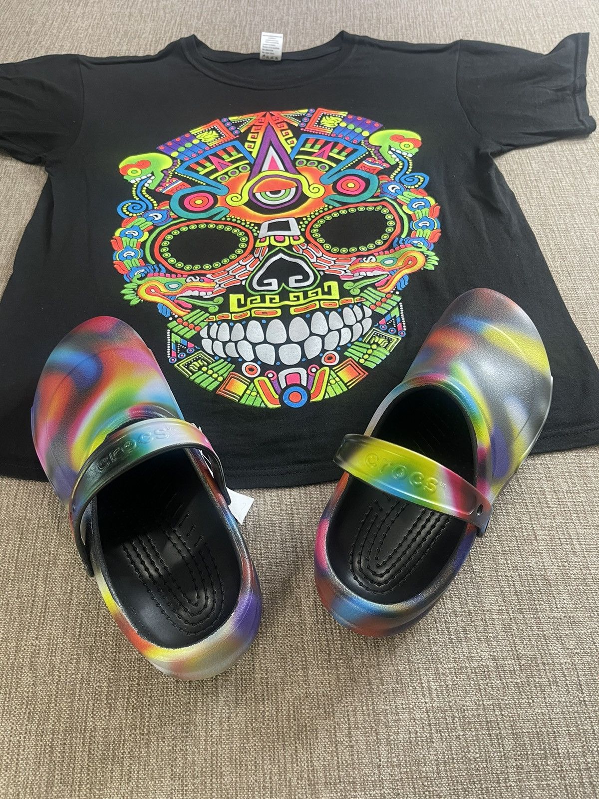 Crocs Crocs Tie Dye Size US 12 / EU 45 - 6 Thumbnail