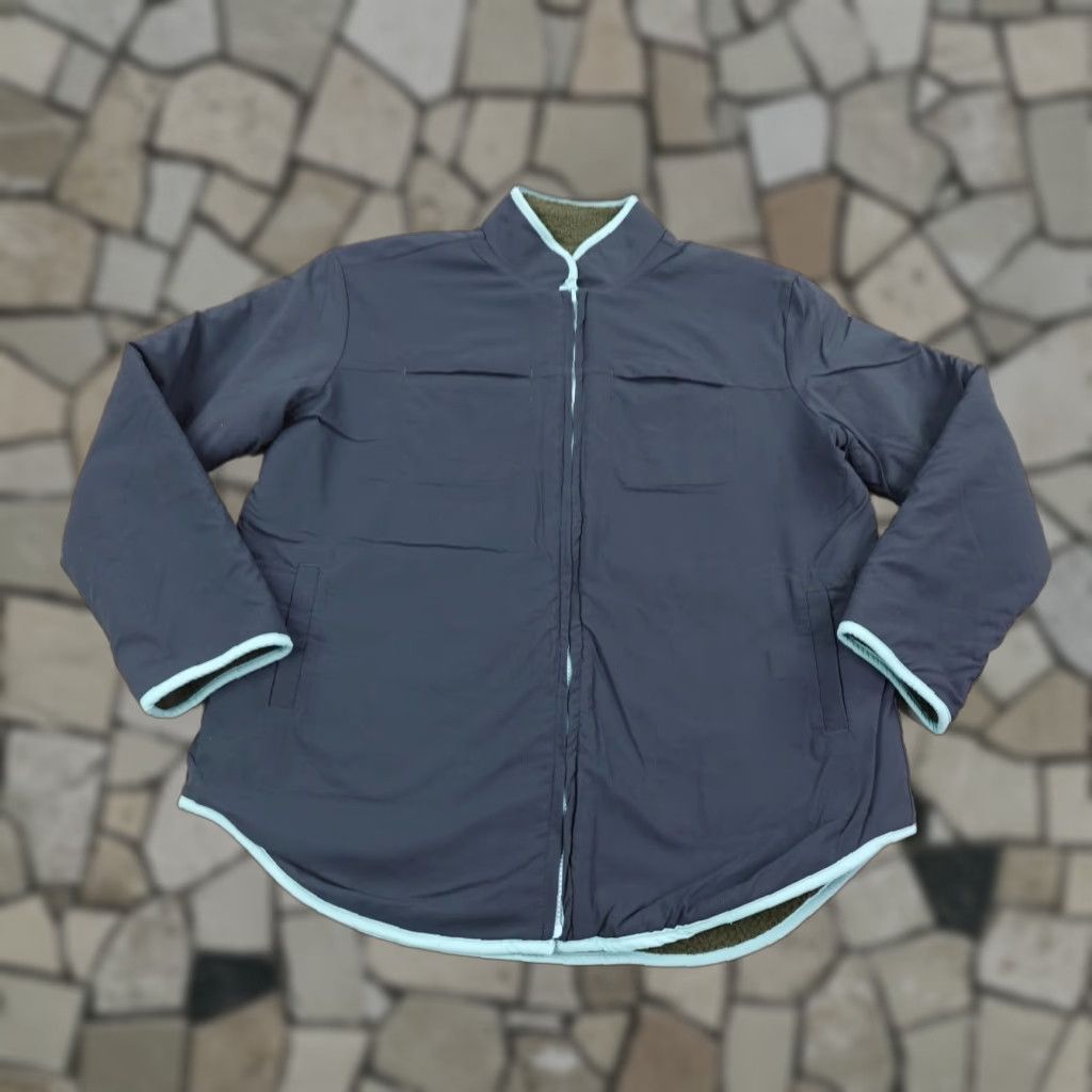Vintage Title Nine Jacket Womens M Reversible Blue Green Fleece Reversible Coat Size M / US 6-8 / IT 42-44 - 1 Thumbnail