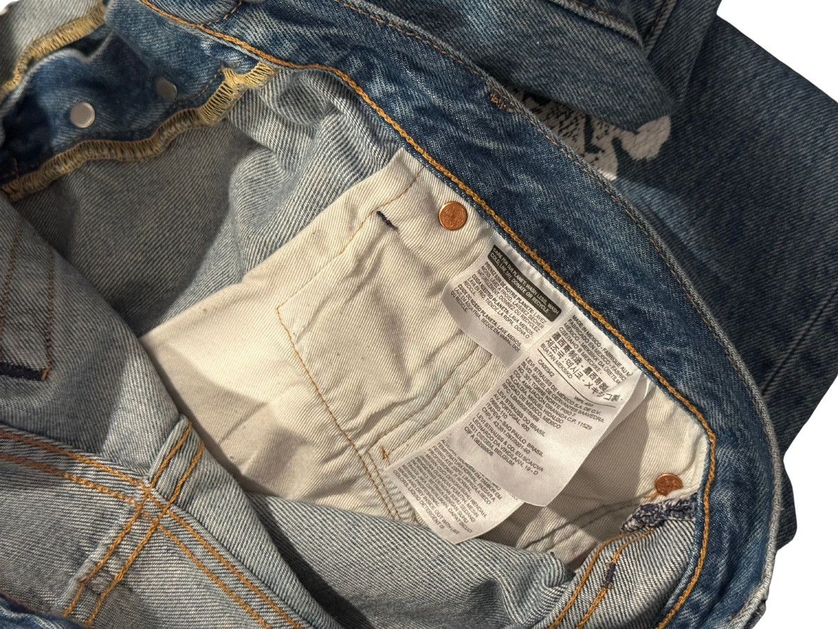 DENIM TEARS DENIM TEARS × Levi’s 501 “Cotton Wreath” Jeans - W34 L34 Size US 34 / EU 50 - 9 Thumbnail