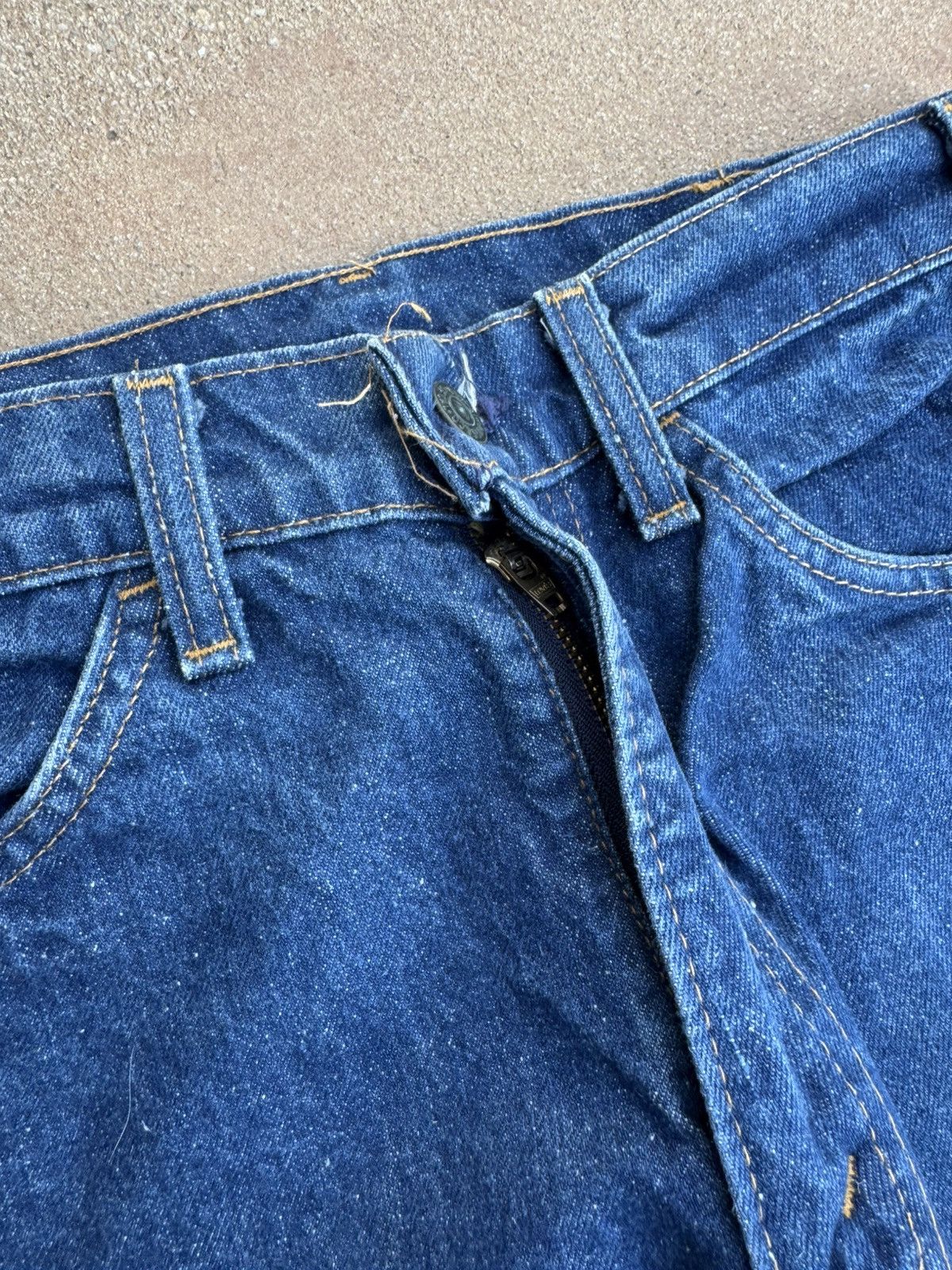 Vintage Vtg 80’s Levi’s 646 Orange Tab Bellbottom Flare Jeans 28x30 Size US 28 / EU 44 - 5 Thumbnail