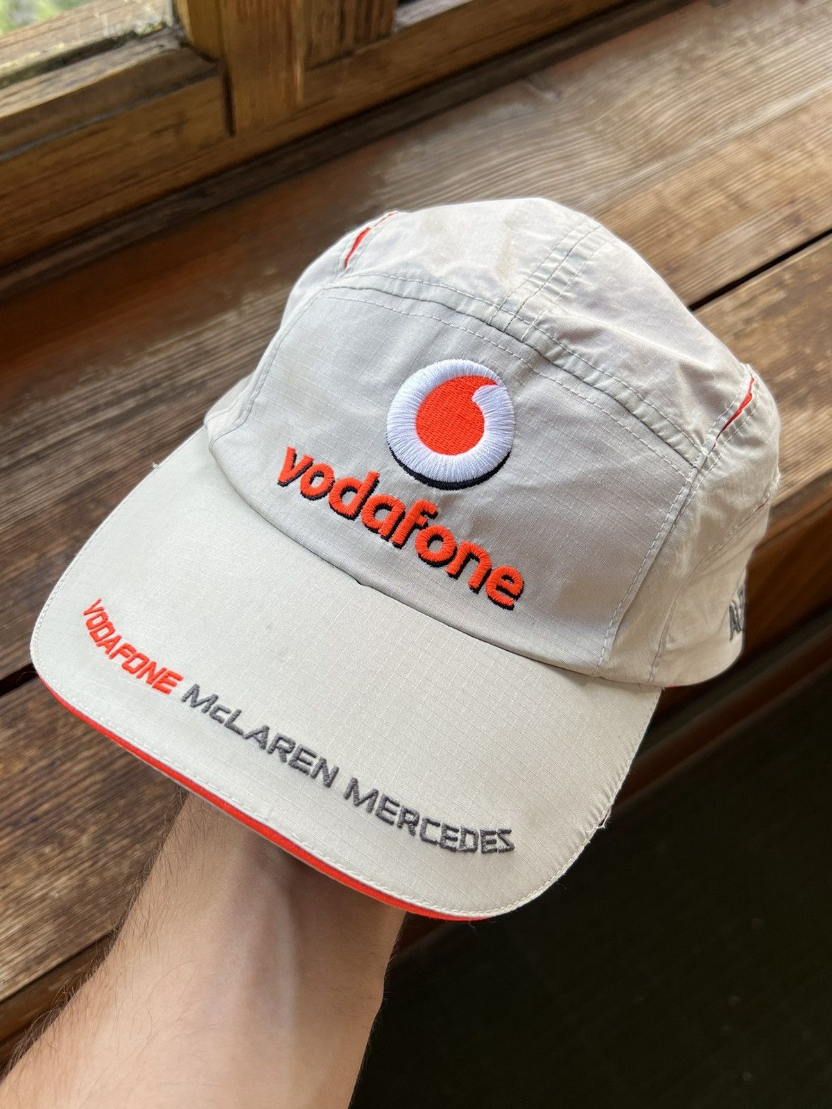 Vintage Vintage Vodafone McLaren Mercedes Racing Cap Hat Size ONE SIZE - 1 Thumbnail