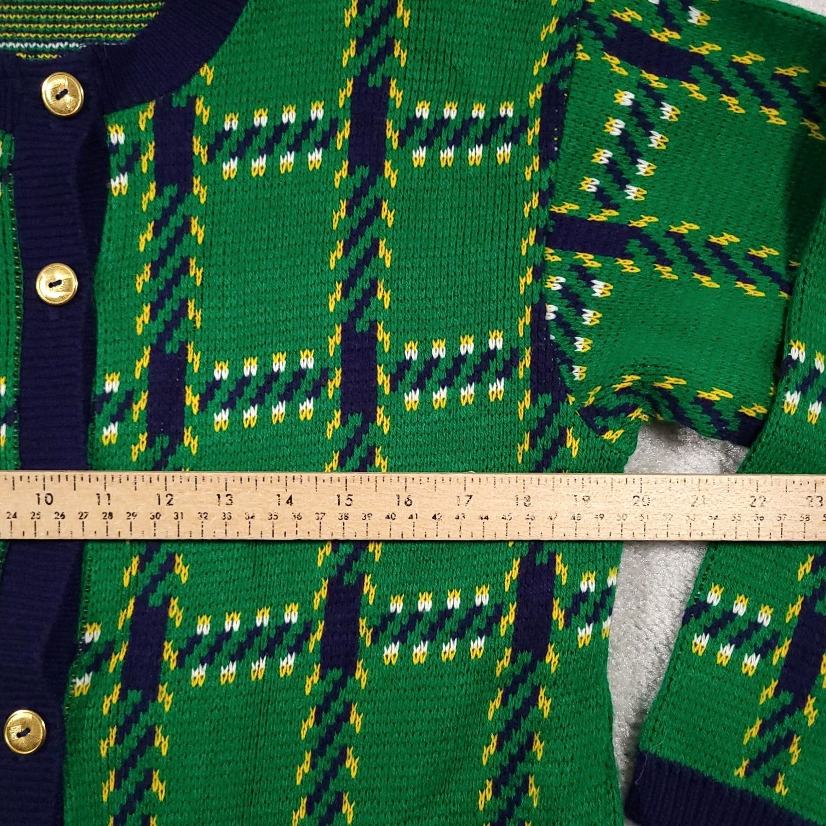 Vintage VINTAGE United States Cardigan Shirt Womens Medium Green Check Button Front USA Knit Sweater Cardigan Womens Regular M Green Check Pattern 90s? Size M / US 6-8 / IT 42-44 - 7 Thumbnail