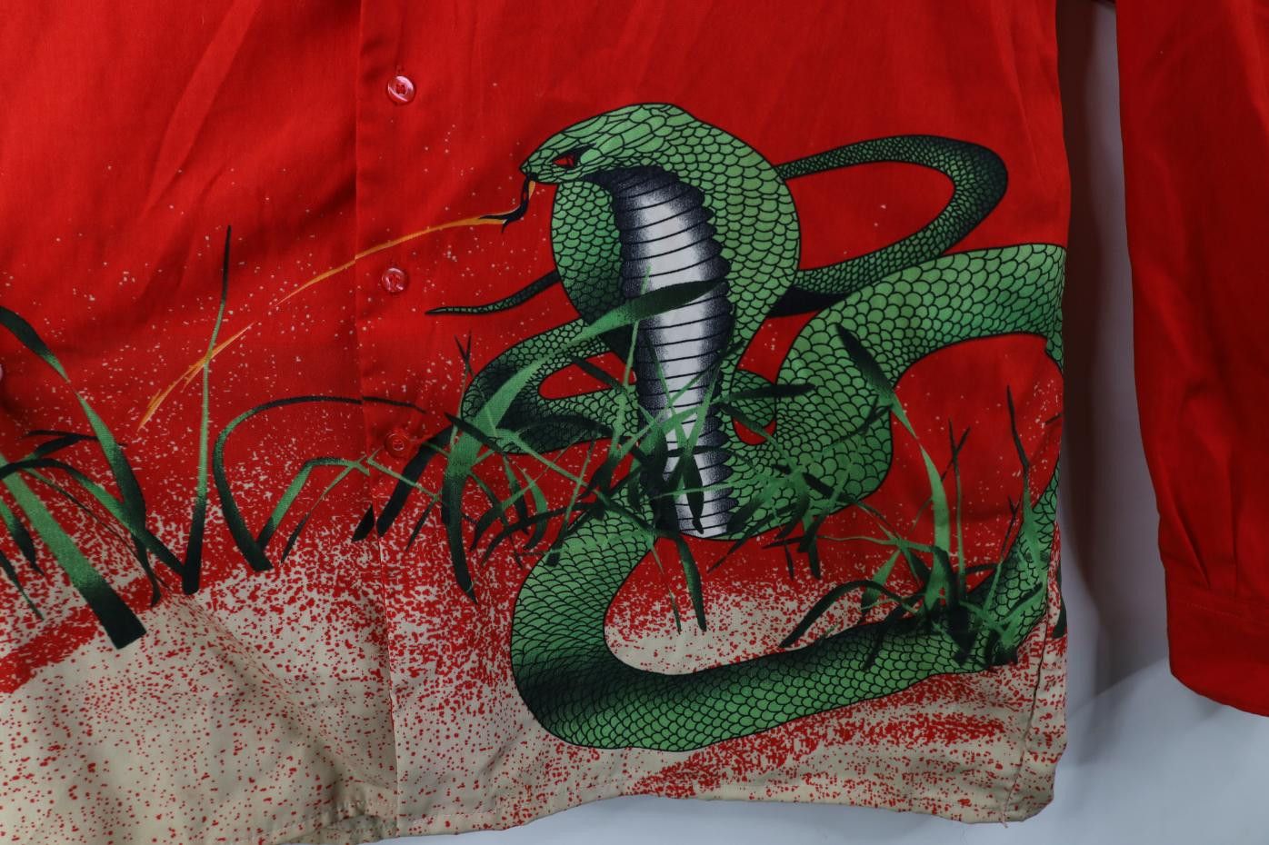 Vintage Vintage 90s Y2K Streetwear Cobra Snake All Over Print Shirt Size US L / EU 52-54 / 3 - 4 Thumbnail