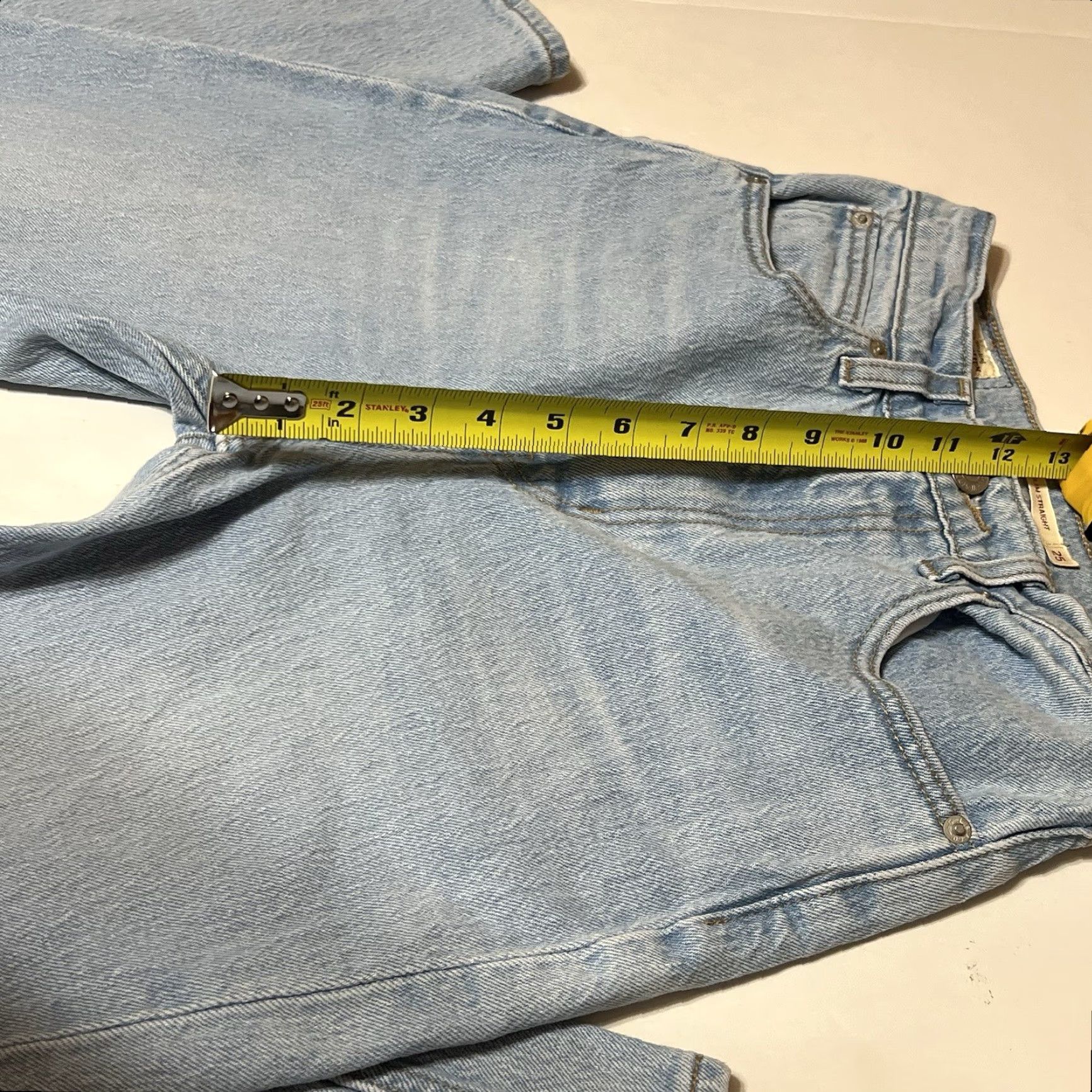 Levi's Levi's Jeans Women 70's High Slim Straight 25x29 Light Wash Premium Distress Size 42" / US 20 - 4 Thumbnail