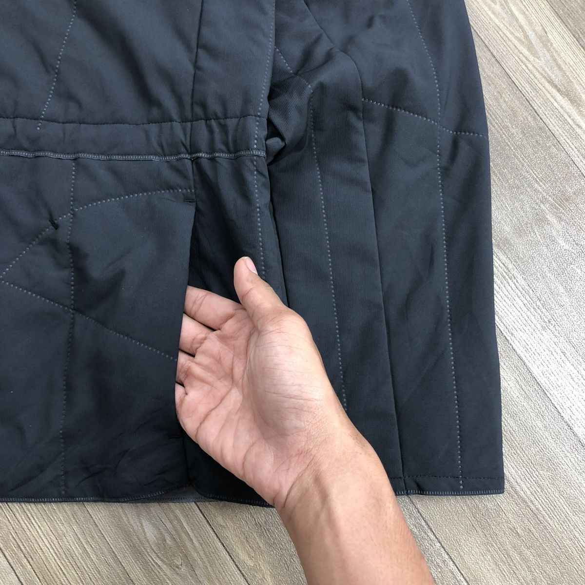 Issey Miyake × Pleats Please Issey Miyake RARE💥 Pleats Please Issey Miyake Quilted Polyester Jacket Size US L / EU 52-54 / 3 - 10 Thumbnail