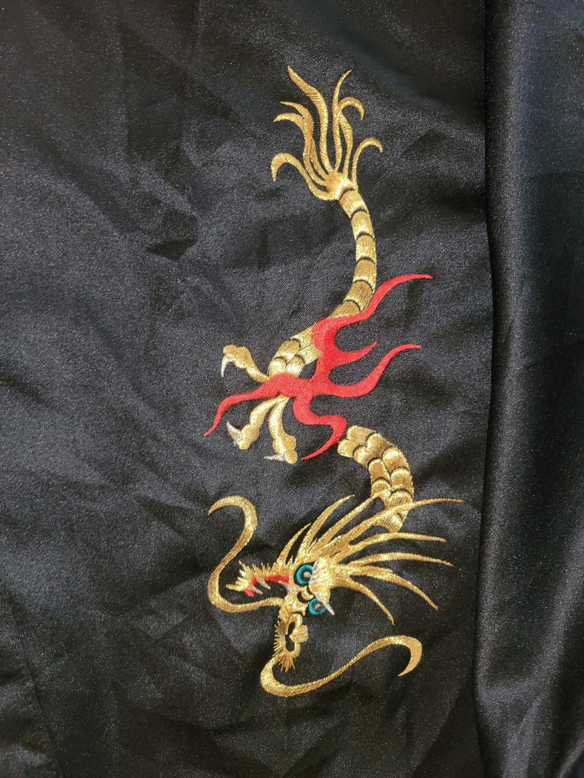 The Unbranded Brand unisex black satin robe with gold dragon embroidery Size ONE SIZE - 2 Thumbnail