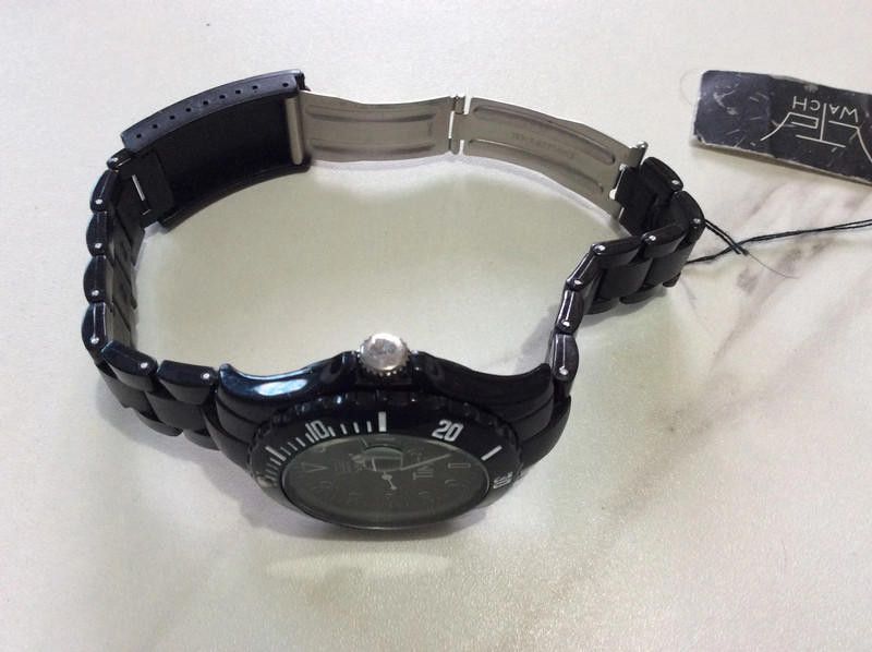 Designer Ltd black dial black plastic strap watch Size ONE SIZE - 5 Thumbnail